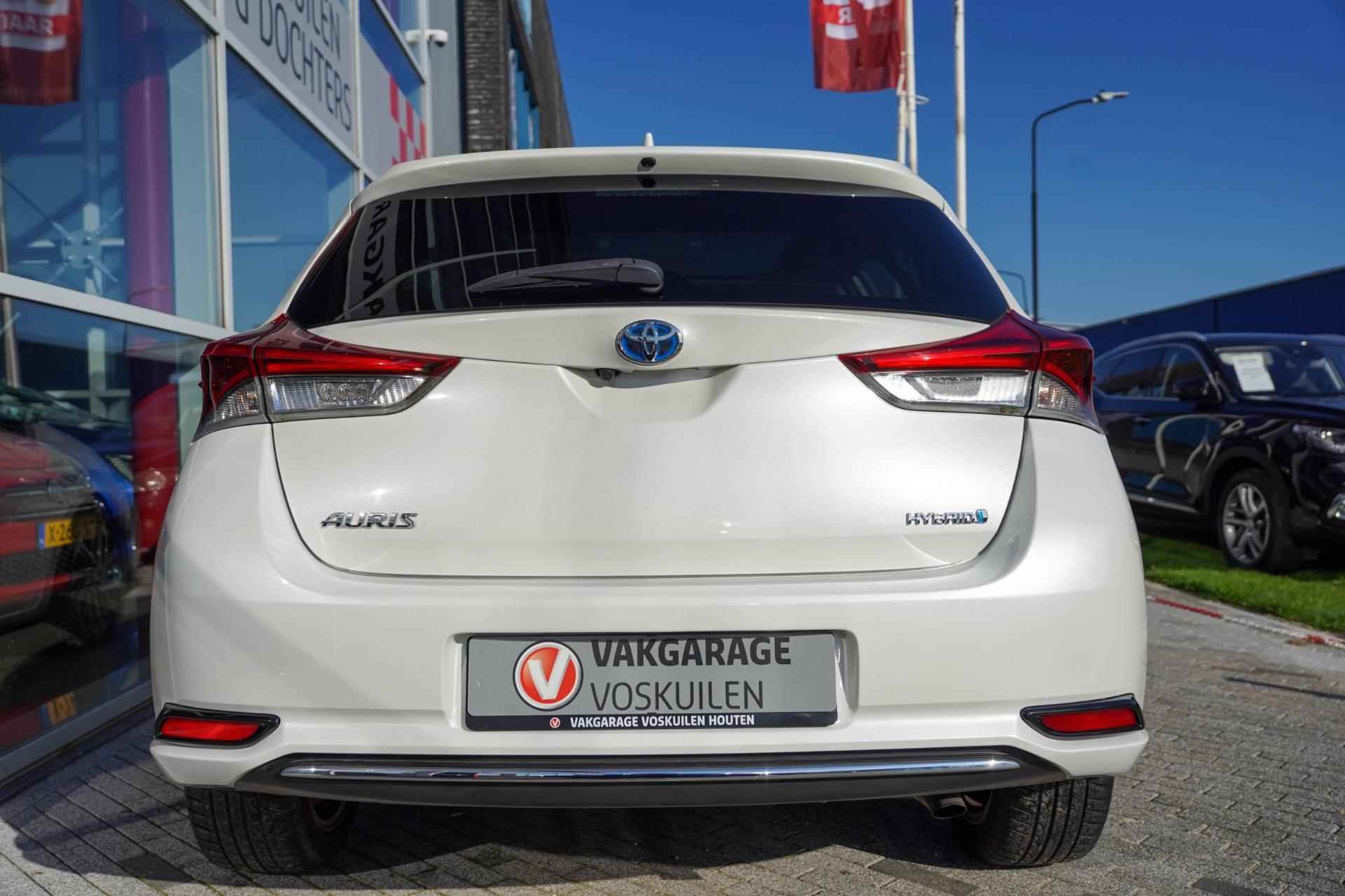 Toyota Auris 1.8 Hybrid| Technoline | Panoramadak 136pk - 10/39