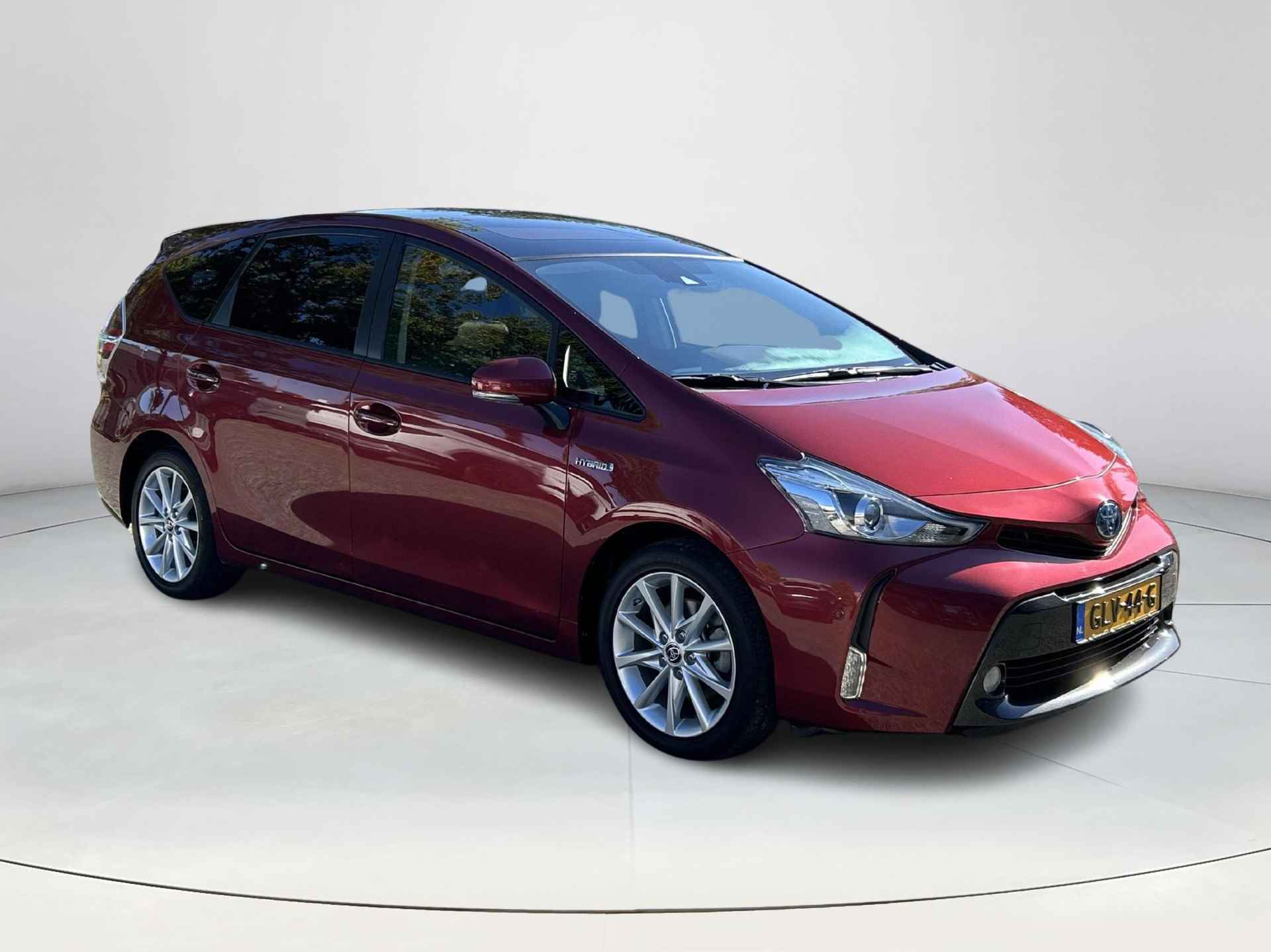 Toyota Prius+ 1.8 Executive **NAVIGATIE/ PANORAMADAK/ 36 MAANDEN GARANTIE** - 31/33