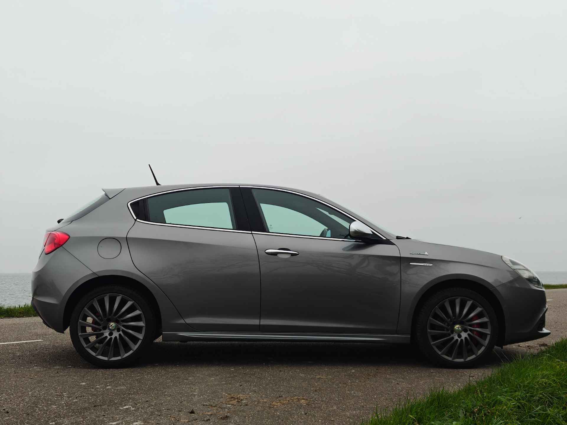 Alfa Romeo Giulietta 1.4 Turbo 170PK Distinctive - 32/35