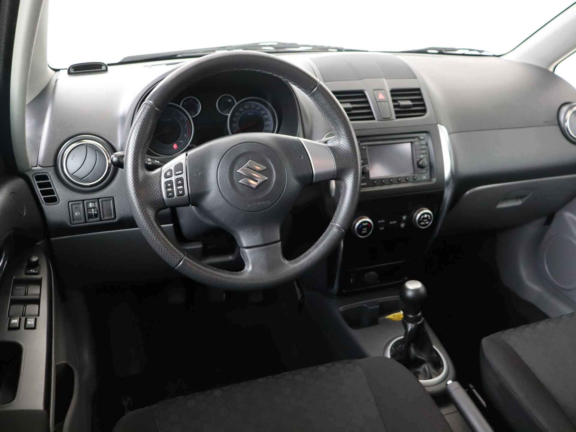 Suzuki SX4 1.6 Executive I Navigatie I Climate Control I Trekhaak I - 6/43