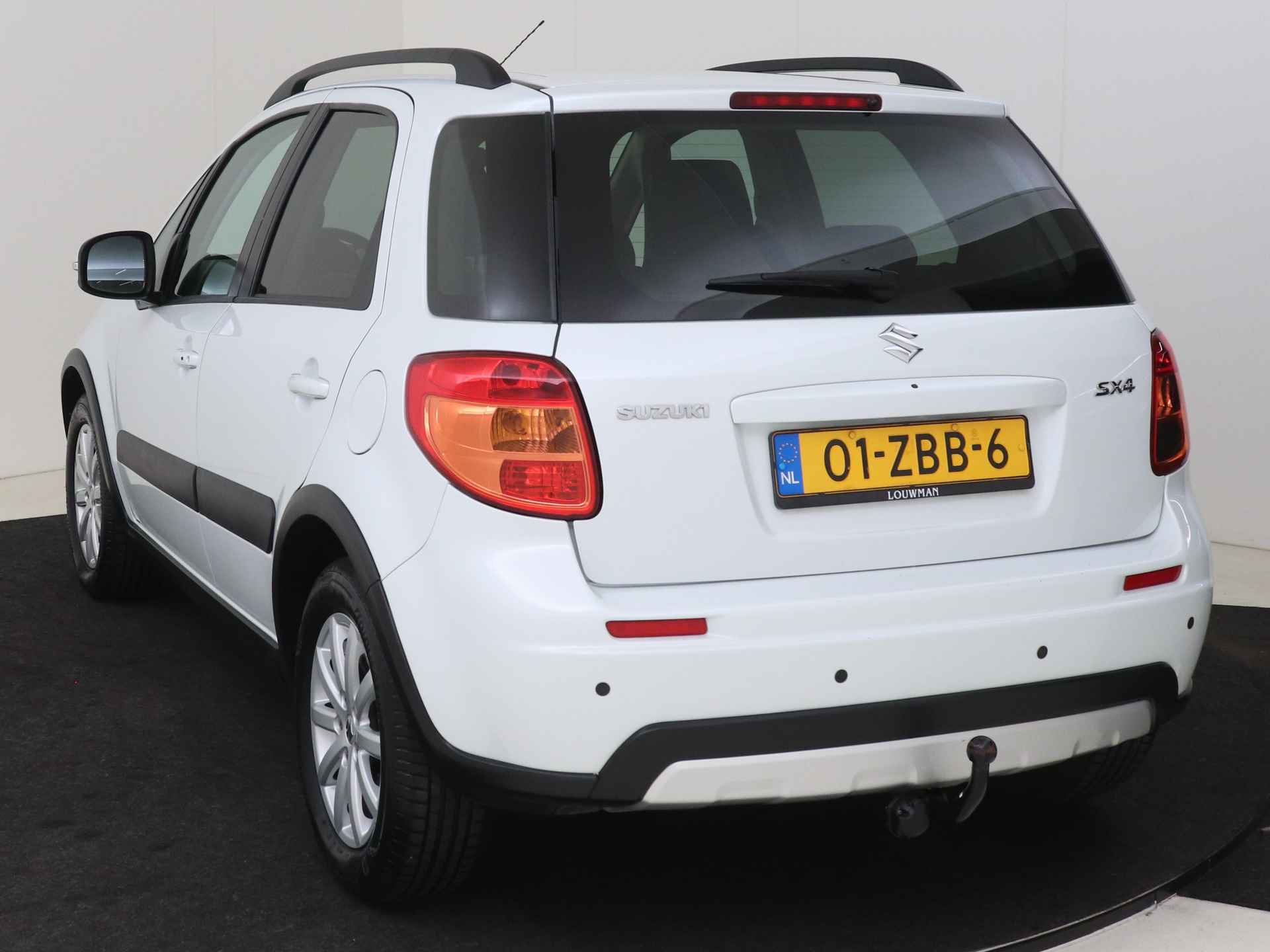 Suzuki SX4 1.6 Executive I Navigatie I Climate Control I Trekhaak I - 15/43