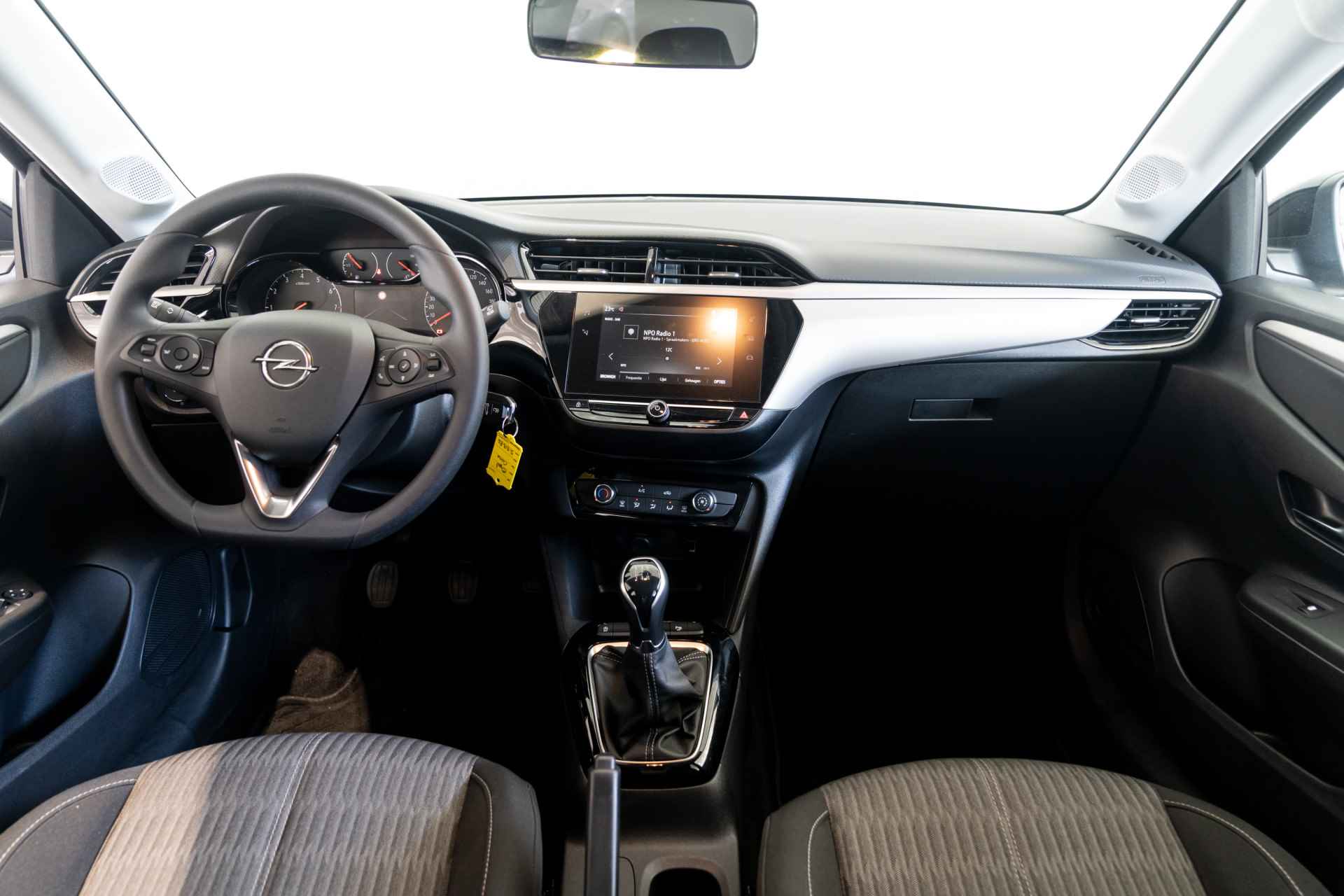 Opel Corsa 1.2 Edition | Apple Carplay & Android Auto | Lichtmetaal | Parkeersensoren | Cruise Controle | Orgineel NL AUTO!! | - 27/30