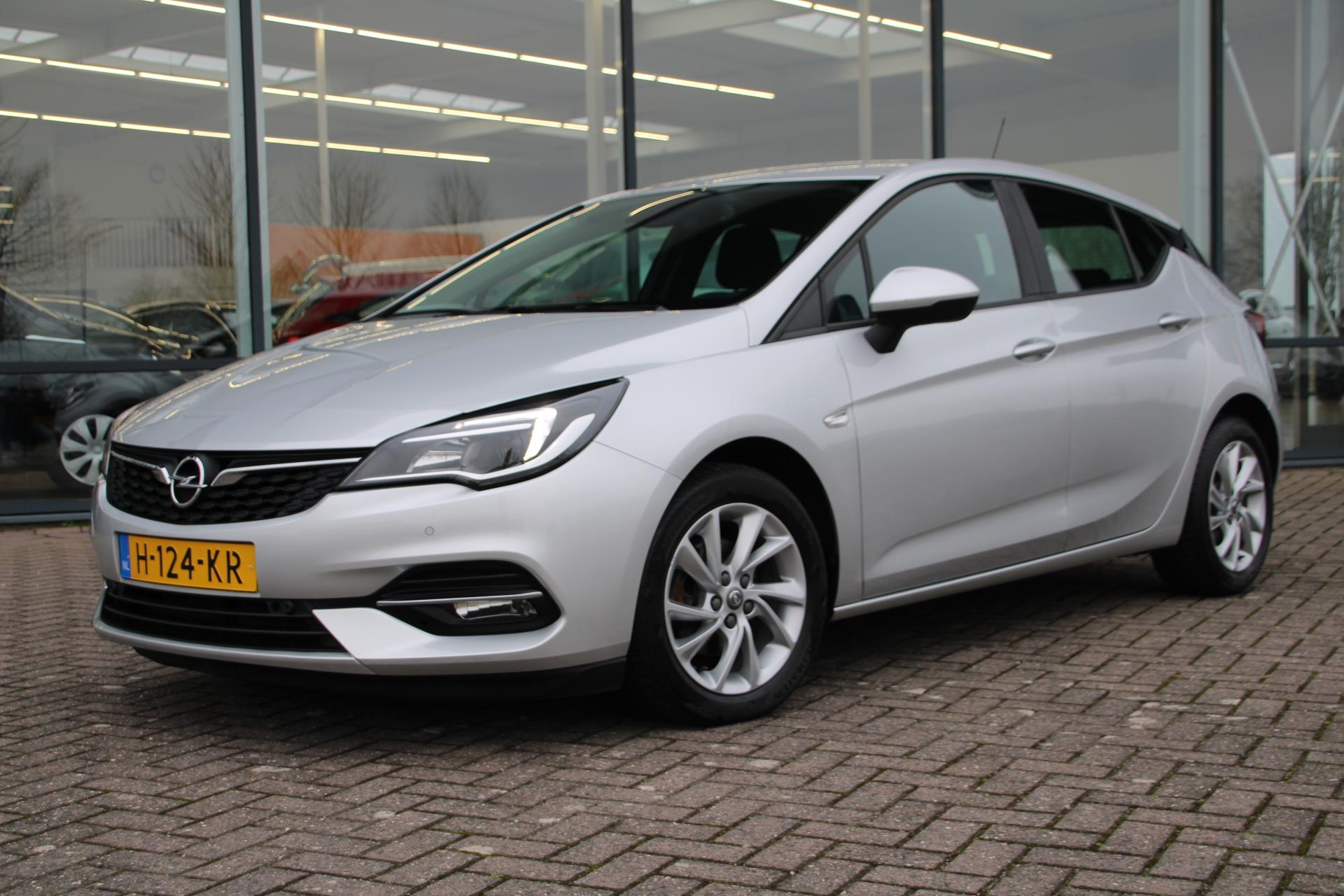Opel Astra 1.2 Edition Luxe uitvoering! bij viaBOVAG.nl