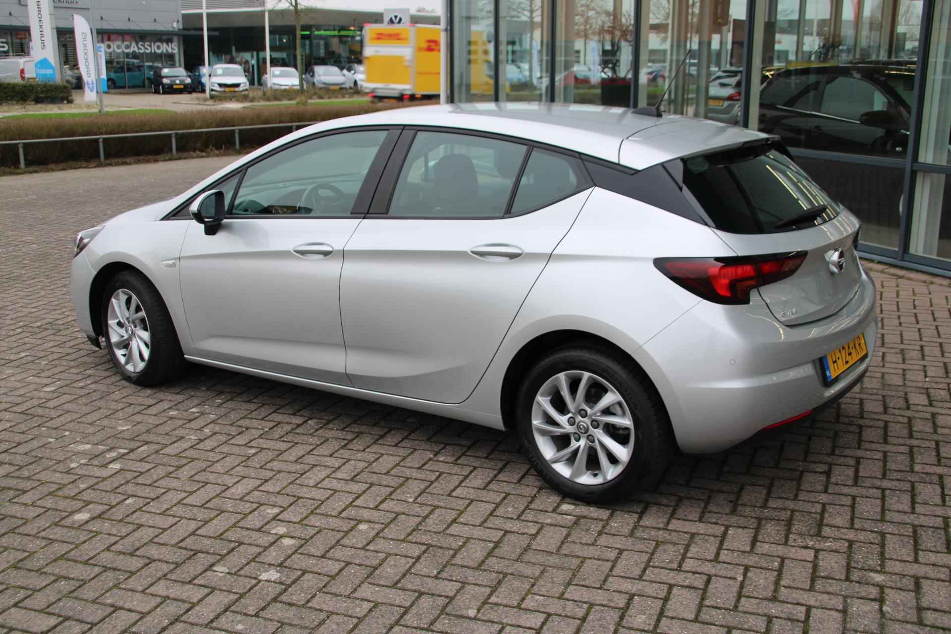 Opel Astra 1.2 Edition Luxe uitvoering! - 4/19