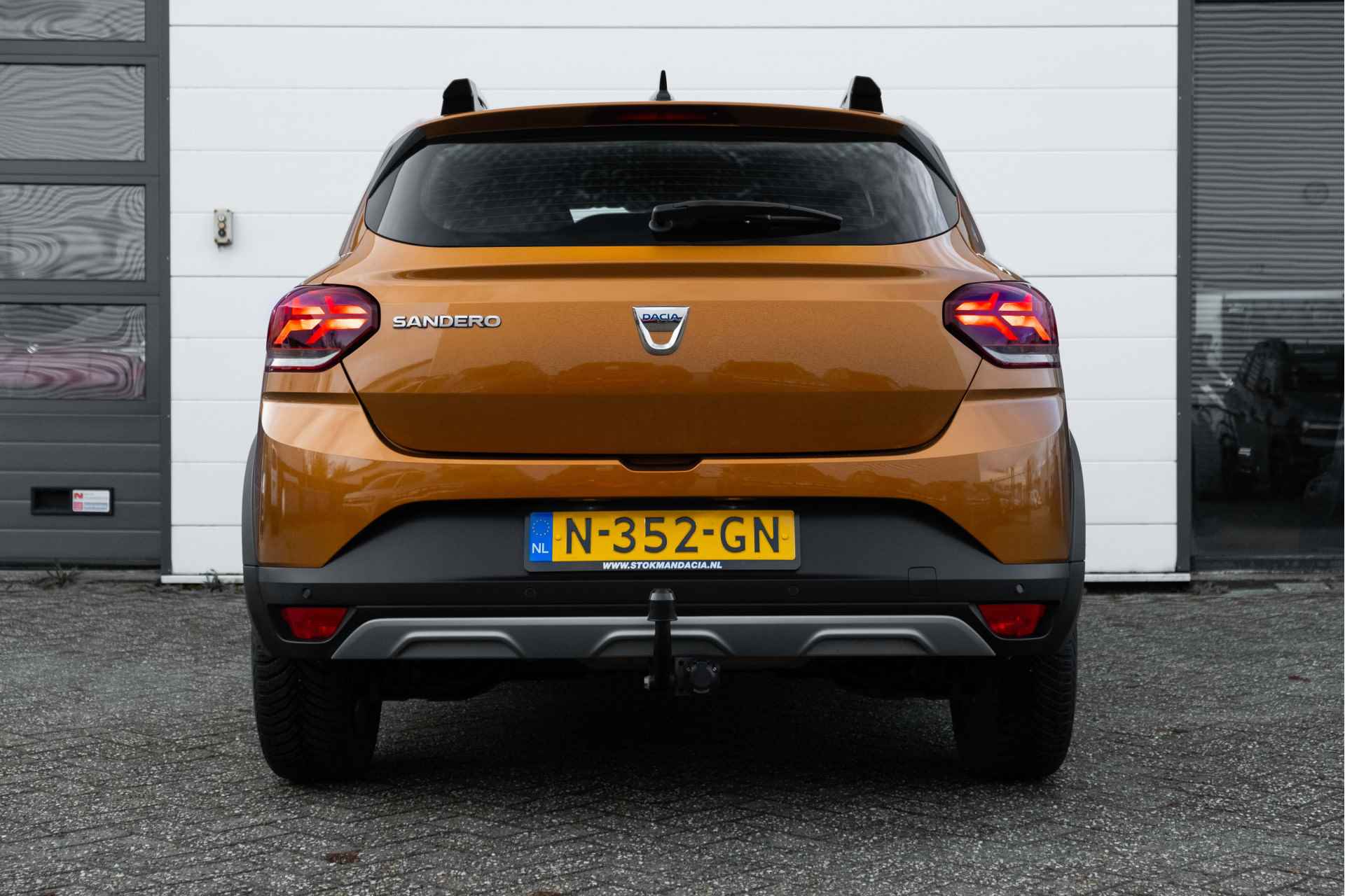 Dacia SANDERO Stepway 1.0 TCe 100 PK Bi-Fuel Comfort | Pack Easy | LM Velgen 16"| Media NAV | Trekhaak | | incl. Bovag rijklaarpakket met 12 maanden garantie - 6/60