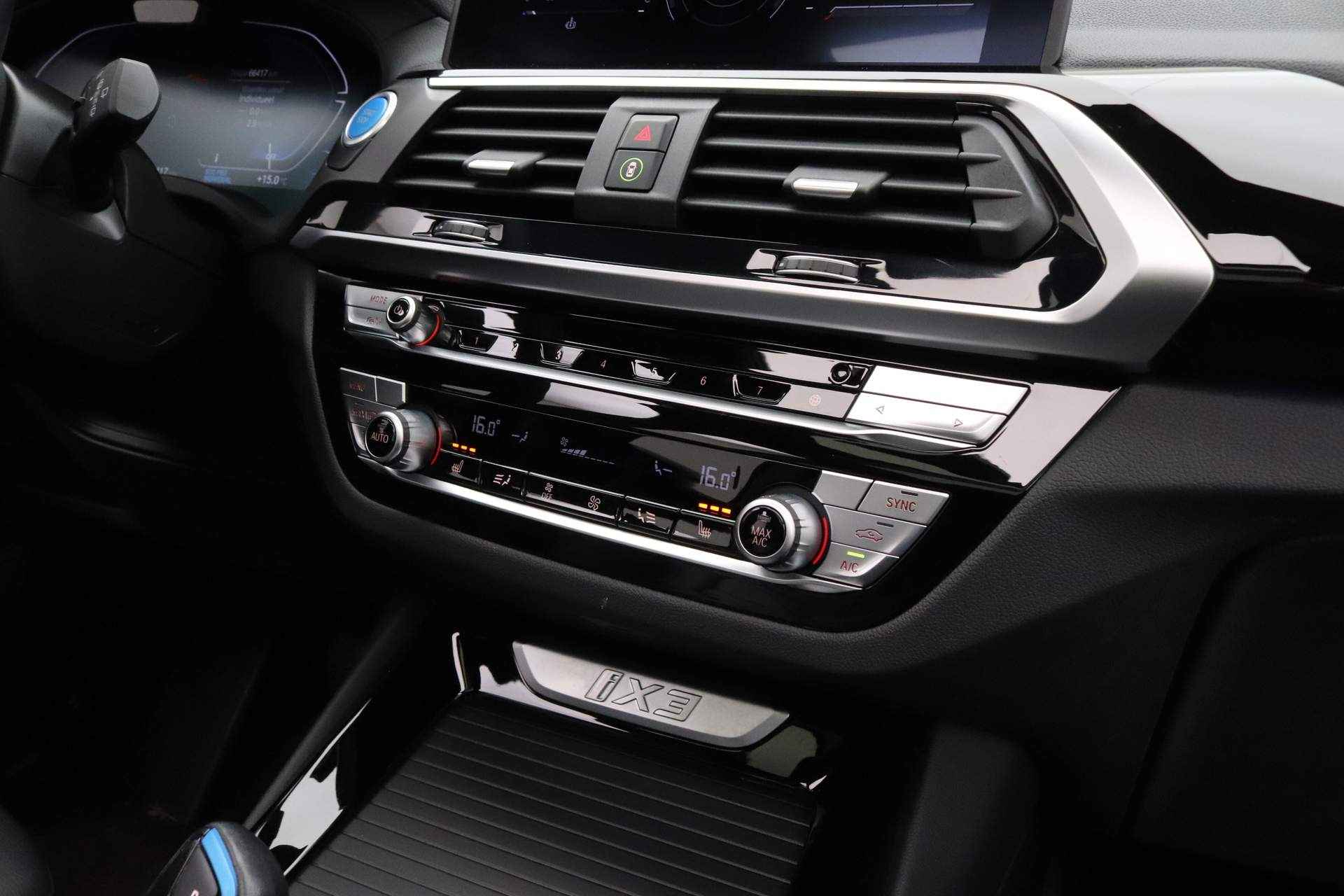 BMW iX3 High Executive 80 kWh | Comfort Access | DAB-Tuner | BMW Head-Up Display | BMW Gesture Control | Harman-Kardon Sound System | High Executive | - 22/28