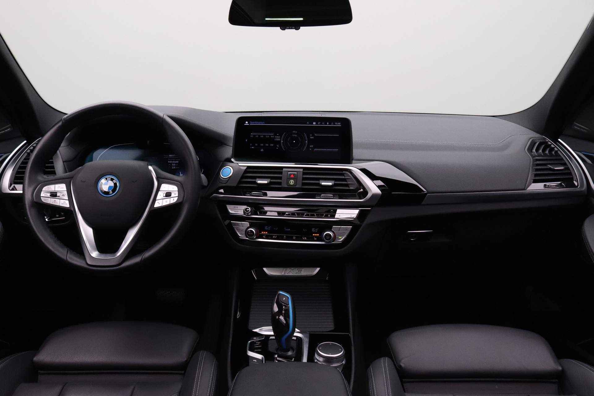 BMW iX3 High Executive 80 kWh | Comfort Access | DAB-Tuner | BMW Head-Up Display | BMW Gesture Control | Harman-Kardon Sound System | High Executive | - 25/28