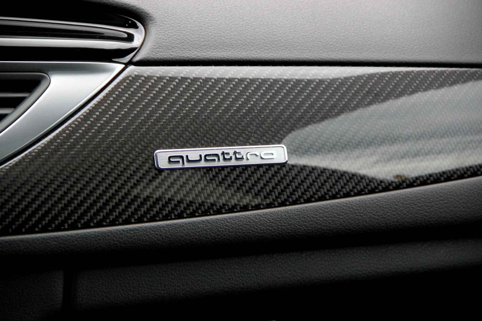 Audi RS6 Avant 4.0 TFSI quattro performance Pro Line Plus / DYNAMIC PLUS / PANODAK / HEADUP DISPLAY - 18/40