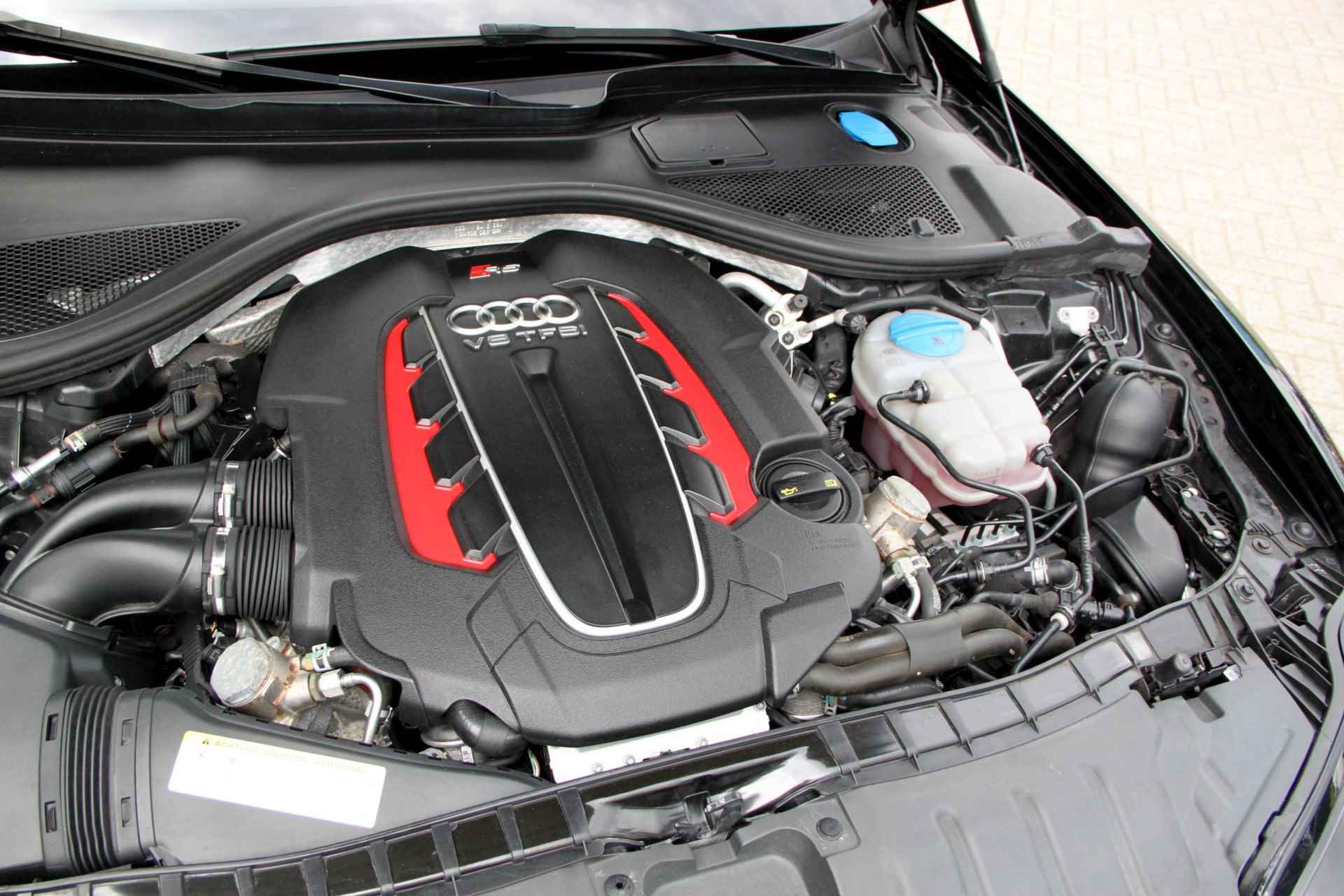Audi RS6 Avant 4.0 TFSI quattro performance Pro Line Plus / DYNAMIC PLUS / PANODAK / HEADUP DISPLAY - 25/40