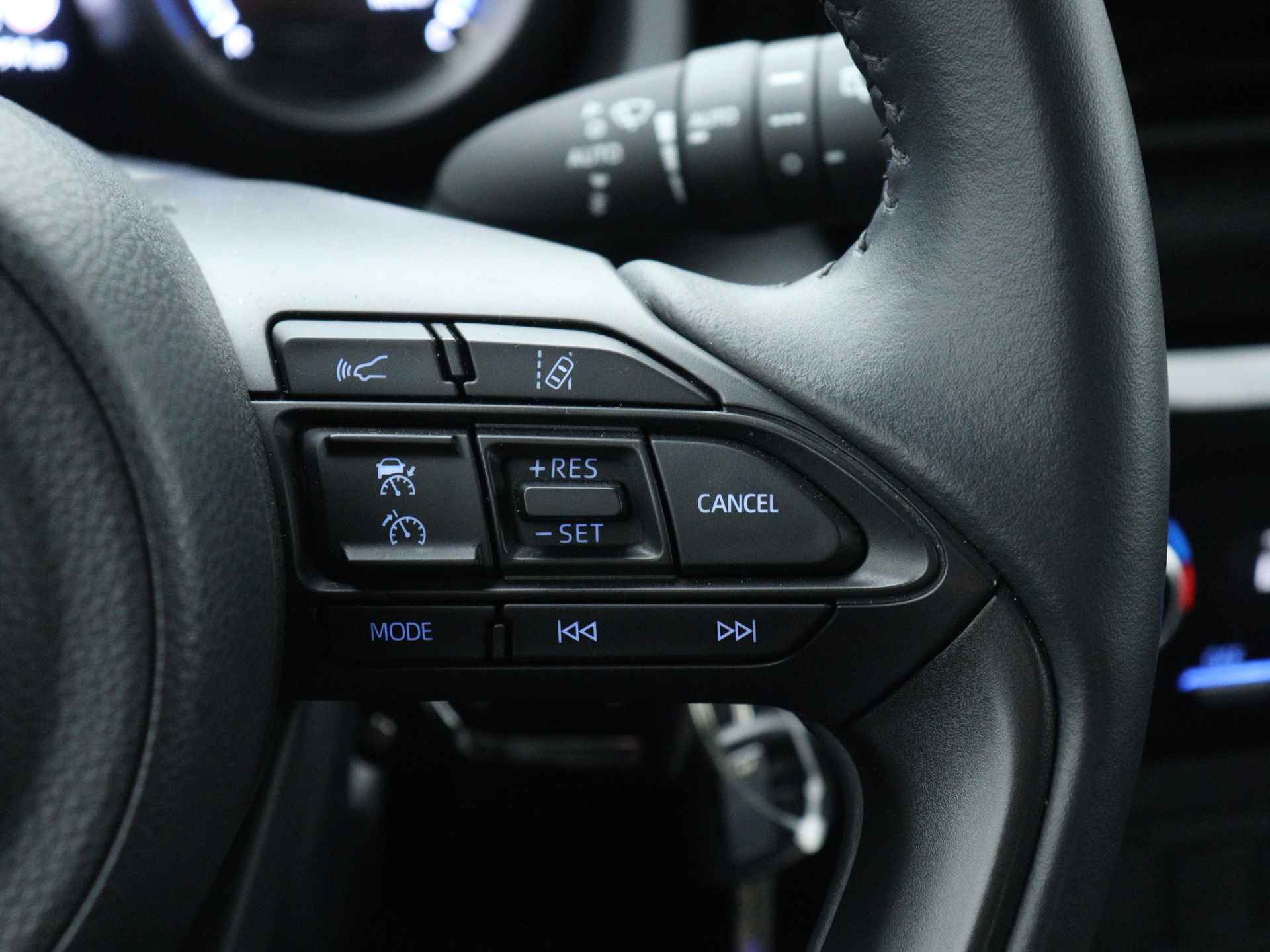 Toyota Yaris Cross 1.5 Hybrid Active Limited | Apple CarPlay | Camera | LM Velgen | - 26/42