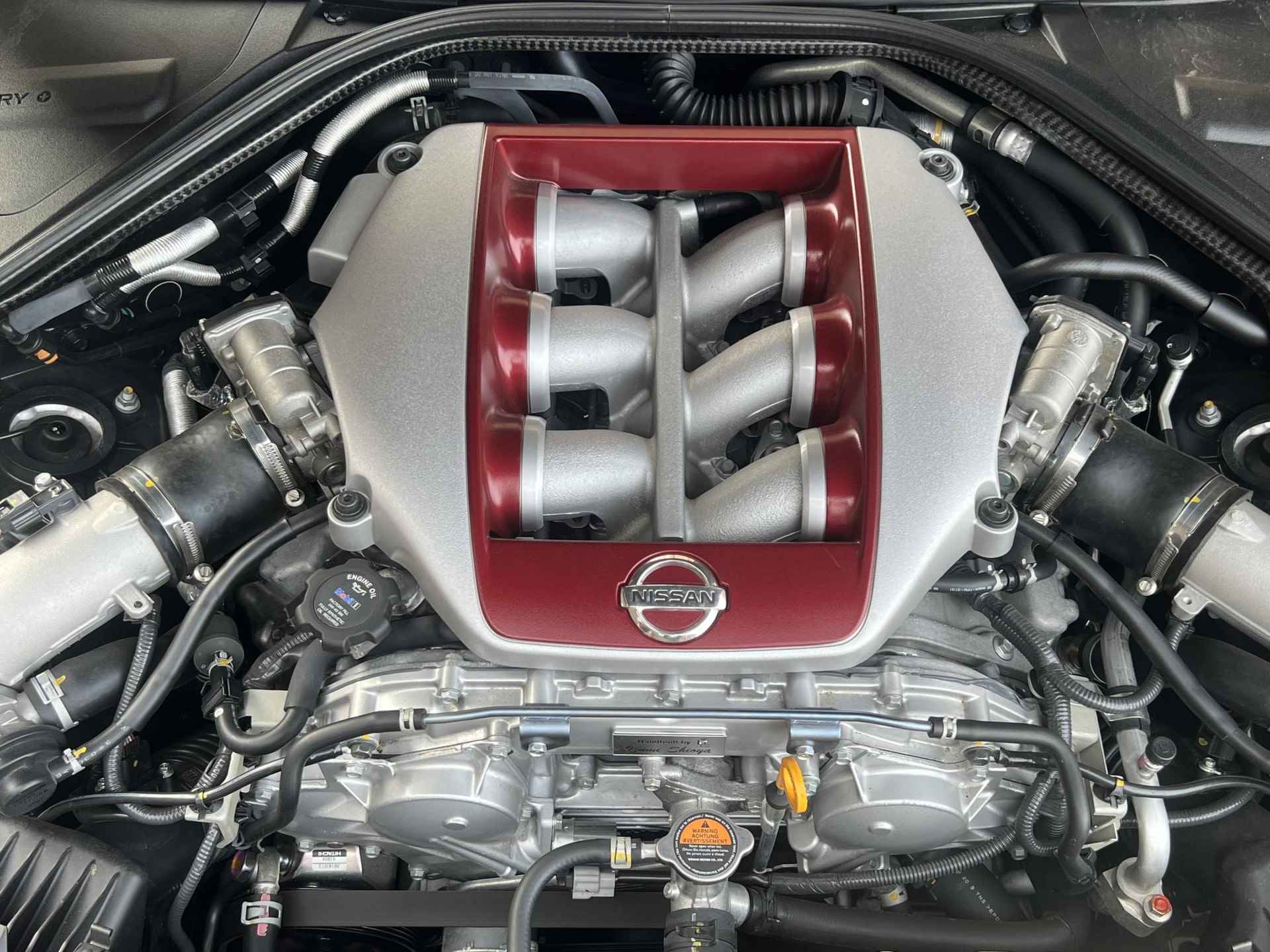Nissan GT-R 3.8 V6 Black Edition Cruise Control | Navigatie | PDC | Camera | Climate Control | Bose Premium Sound | Brembo Remmen | Titanium uitlaat | Apple Carplay | Lederen Kuipstoelen | Black Edition | - 16/49