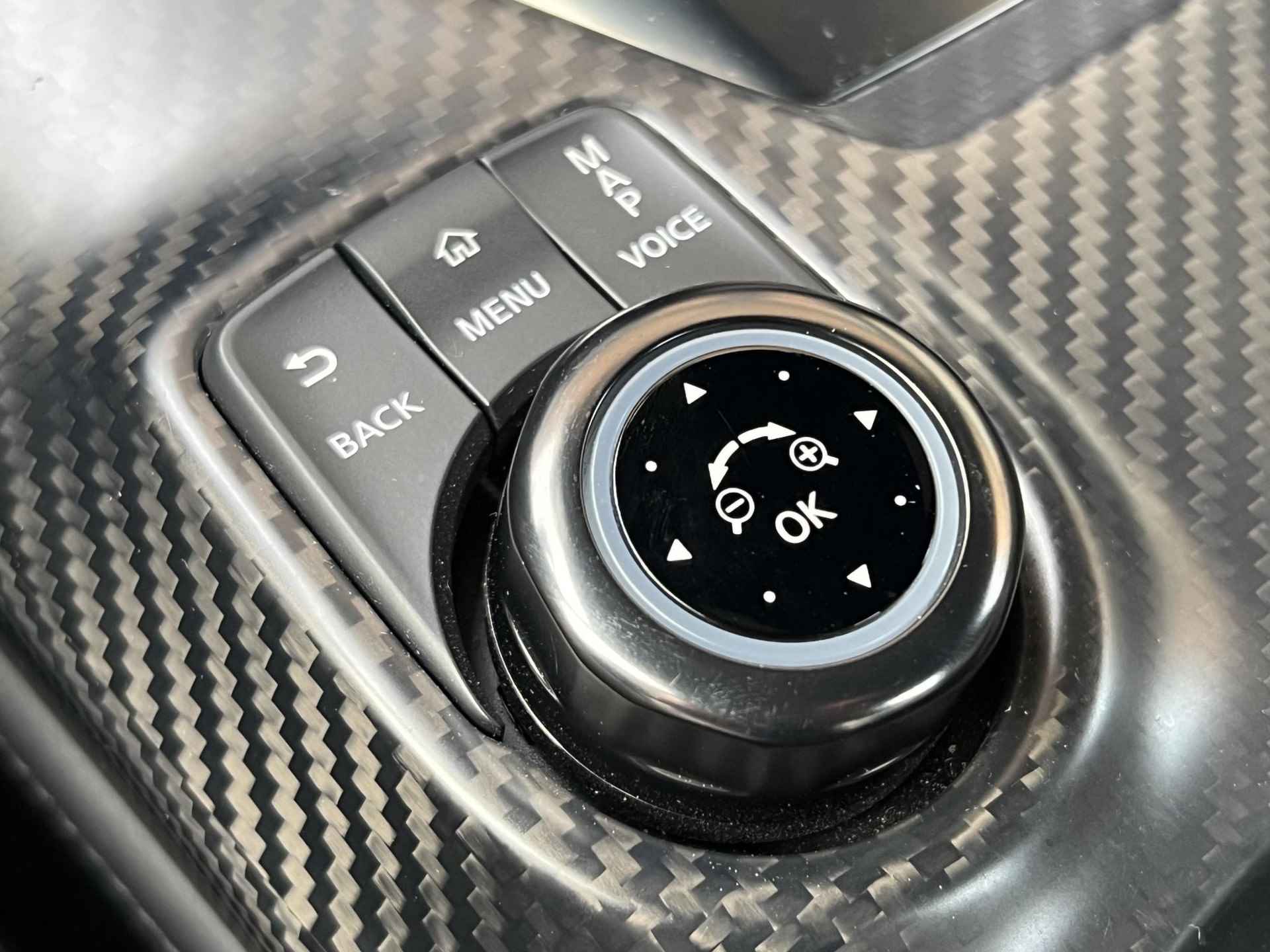 Nissan GT-R 3.8 V6 Black Edition Cruise Control | Navigatie | PDC | Camera | Climate Control | Bose Premium Sound | Brembo Remmen | Titanium uitlaat | Apple Carplay | Lederen Kuipstoelen | Black Edition | - 41/49