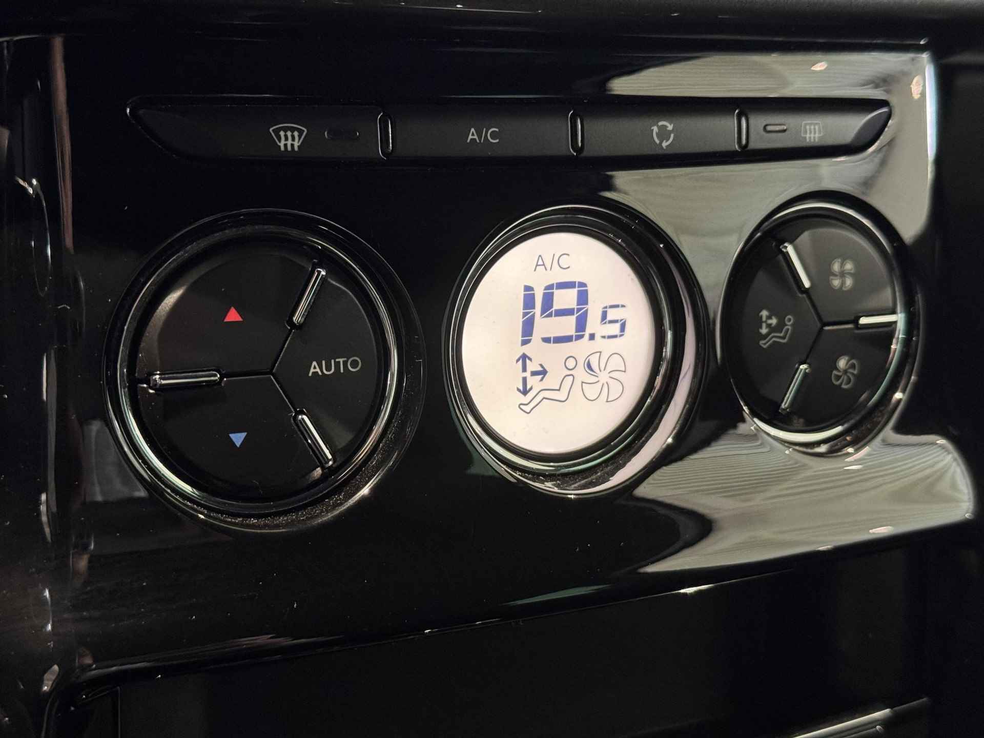 DS 3 1.2 PureTech So Chic | VOL AUTOMAAT  |  CLIMATE CONTROL  |  NAVIGATIE | KEURIG | - 17/33