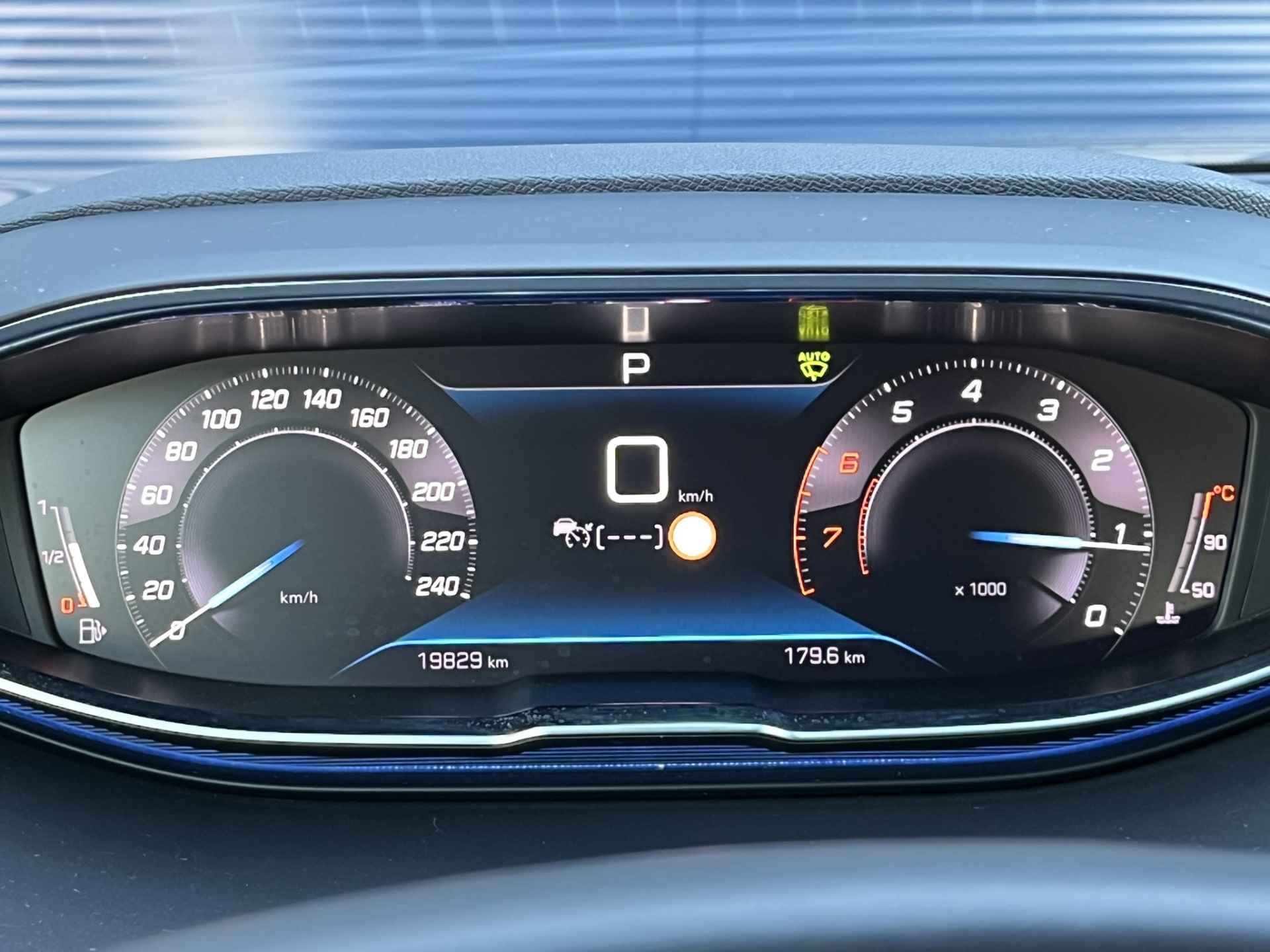 Peugeot 3008 1.2 130PK GT | Adaptieve Cruise | Stoelverwarming | Apple/Android Carplay | Navigatie | Camera | Bla LED | Getint Glas | Climate Control - 41/53