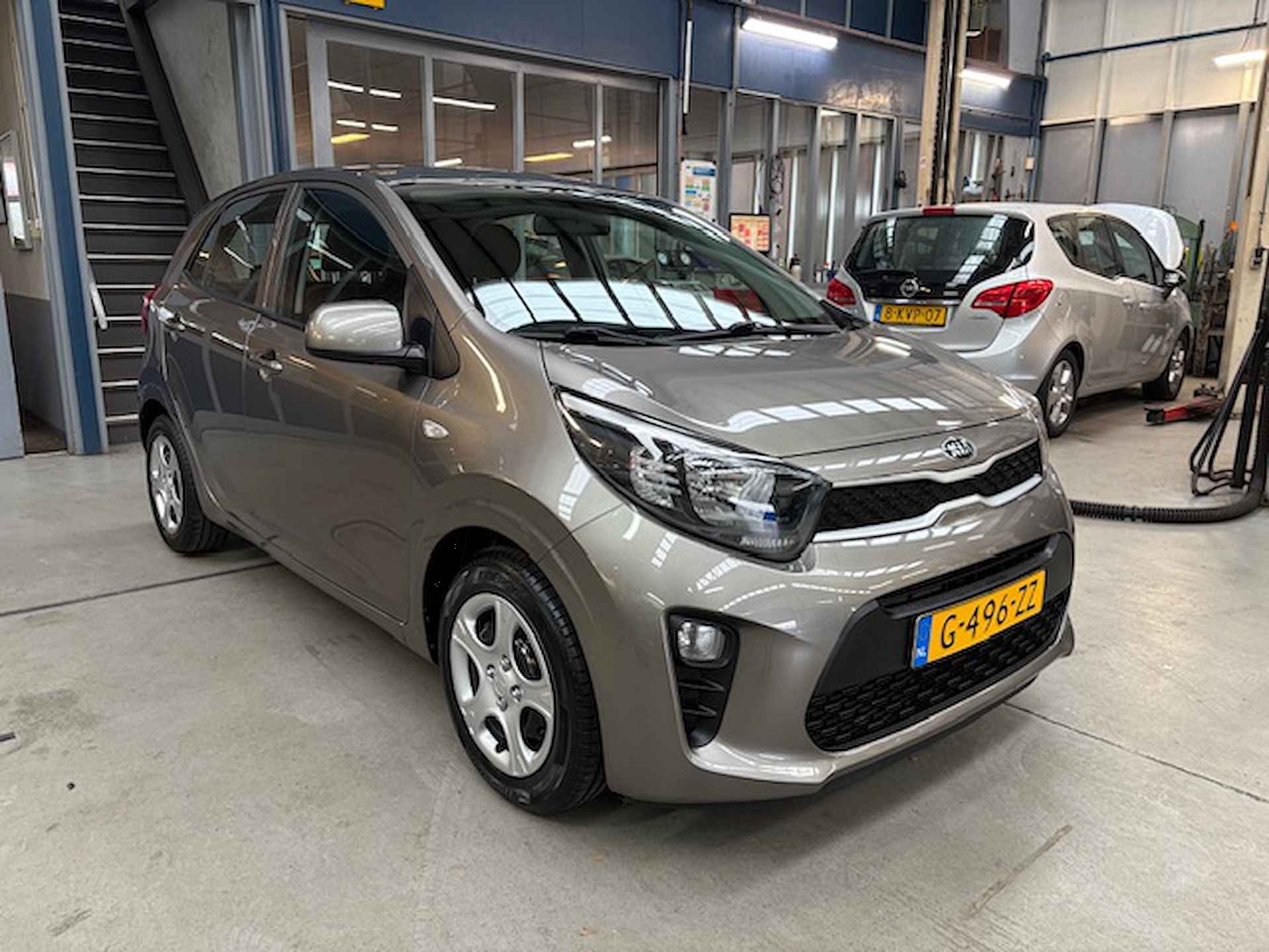 Kia Picanto 1.0 MPi 67pk 4-zits ComfortPlusLine | Apple carplay / Android auto | Camera | Airco | Bluetooth | NAP | Rijklaar prijs! - 8/23