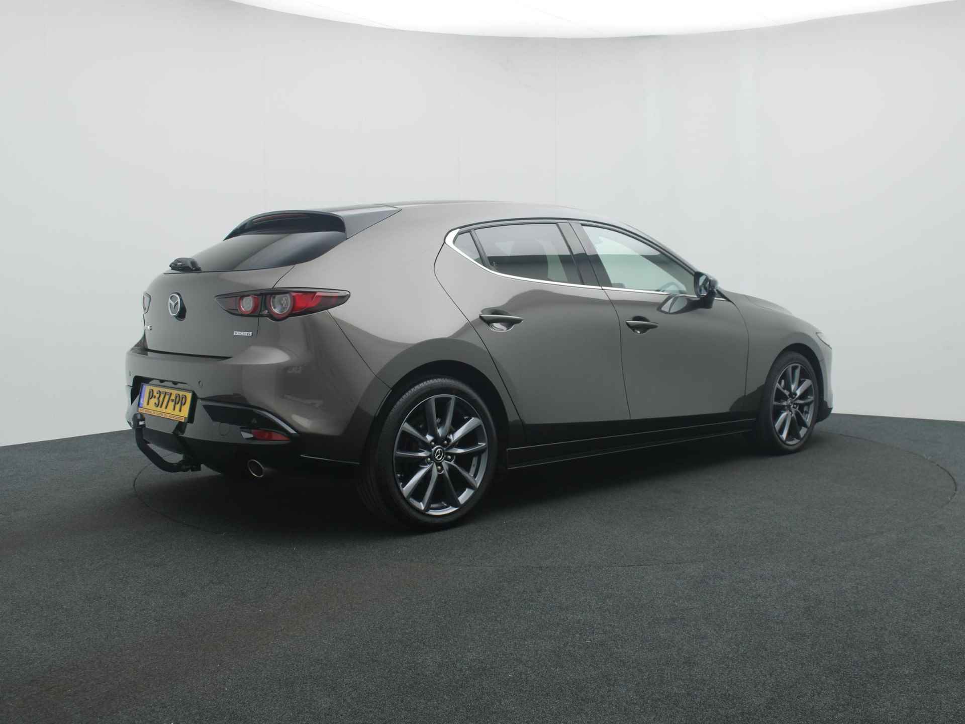 Mazda 3 2.0 SkyActiv-G Comfort met afneembare trekhaak : dealer onderhouden - 6/48