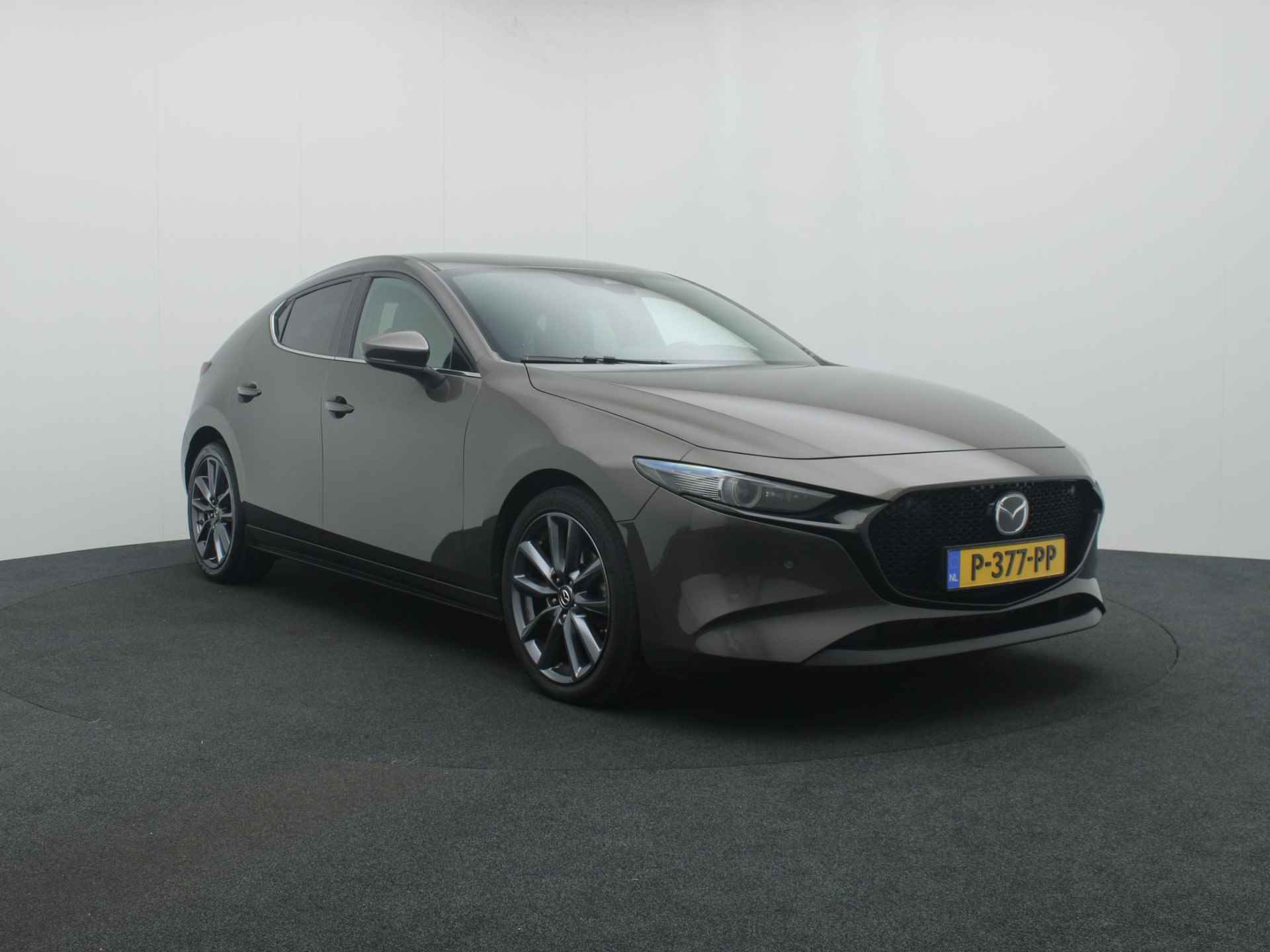 Mazda 3 2.0 SkyActiv-G Comfort met afneembare trekhaak : dealer onderhouden - 8/48