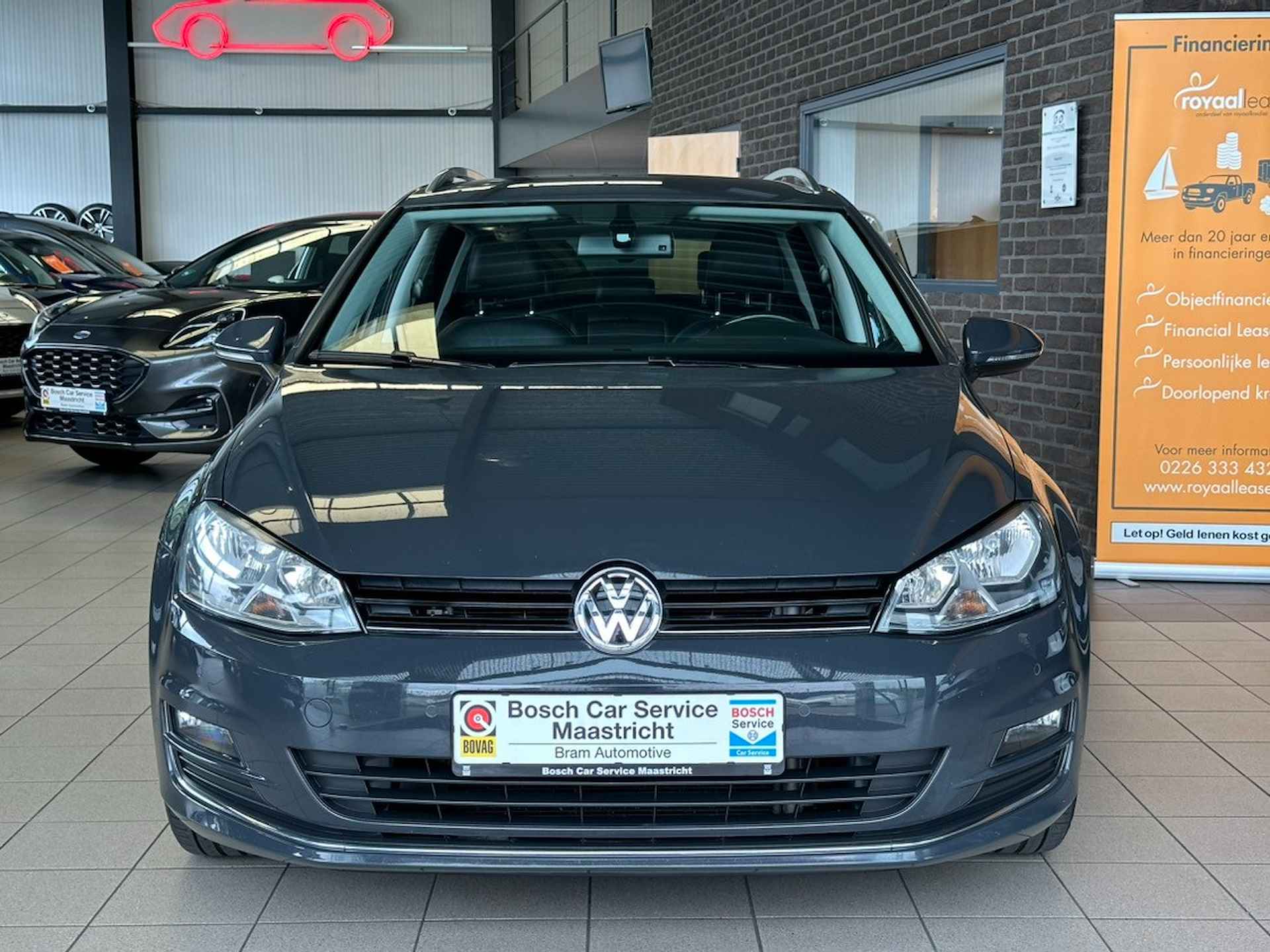 Volkswagen GOLF Variant 1.4 TSI Highline | Business Edition | Stoel Massage | Navi | Interesse, Proefrit? Bel of app met: 06-24 28 28 42 - 9/38