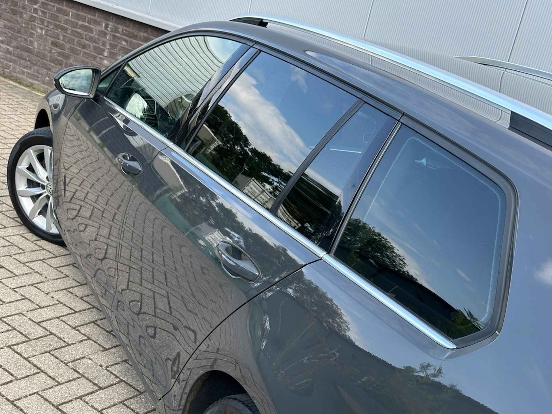 Volkswagen GOLF Variant 1.4 TSI Highline | Business Edition | Stoel Massage | Navi | Interesse, Proefrit? Bel of app met: 06-24 28 28 42 - 33/38