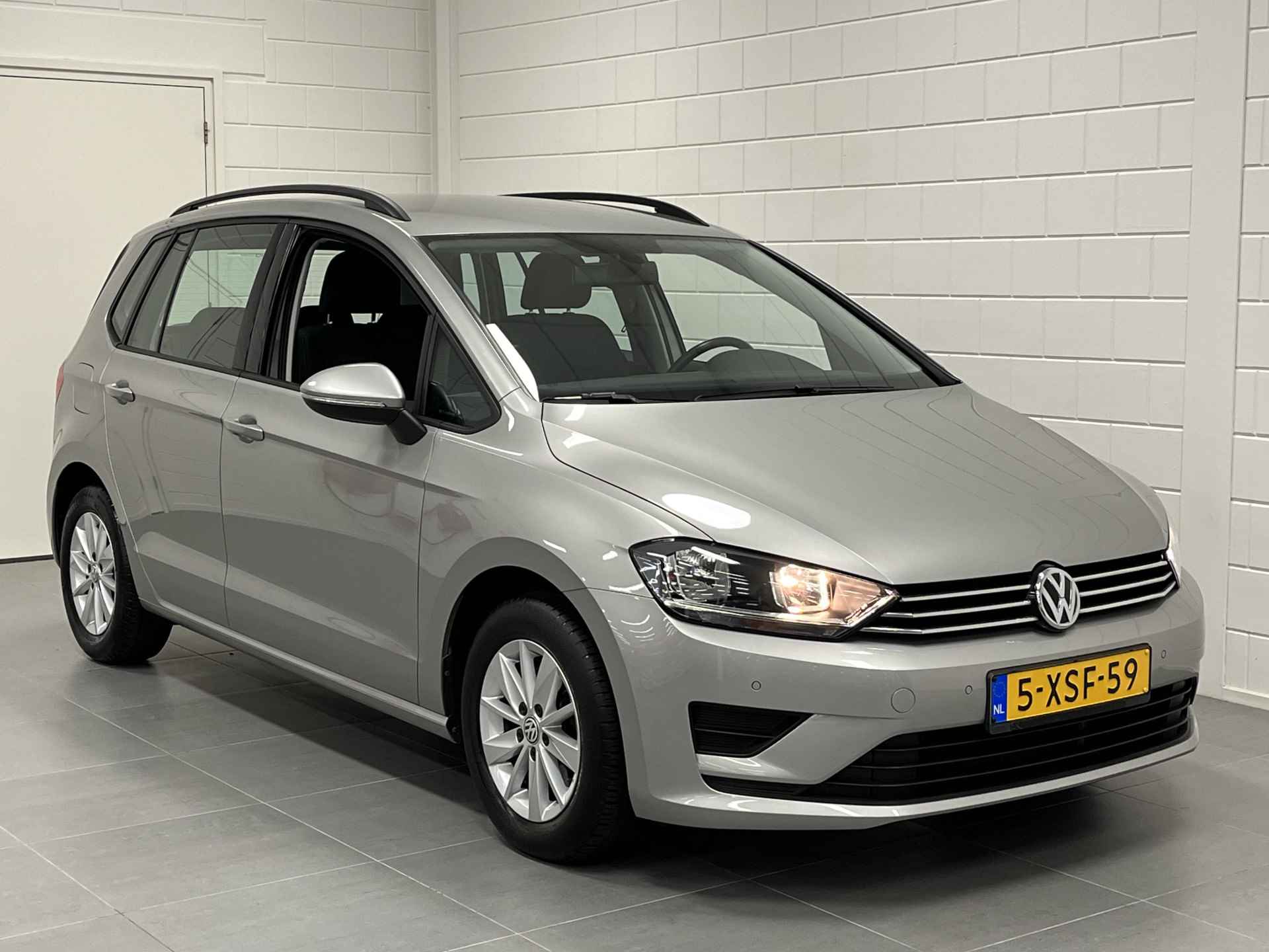 Volkswagen Golf Sportsvan 1.2 TSI Comfortline NAVIGATIE  | LICHTMETALEN VELGEN | CLIMATE CONTROL | LAGE KM STAND! - 10/44