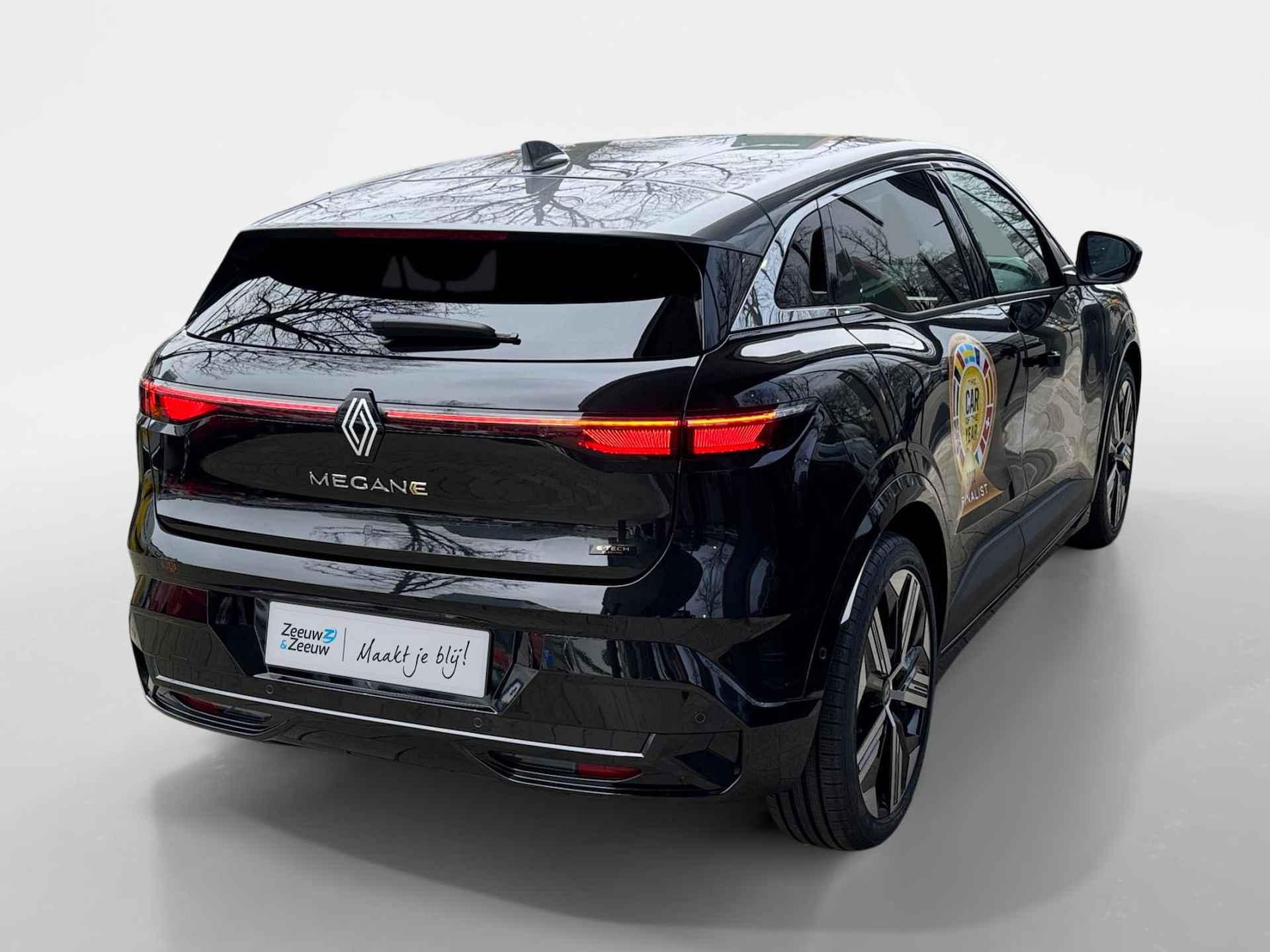 Renault Megane E-Tech Comfort Range Iconic 60 kWh | UIT VOORRAAD LEVERBAAR OP = OP NU MET €3.000,- SALE & SALE KORTING!!! - 2/28