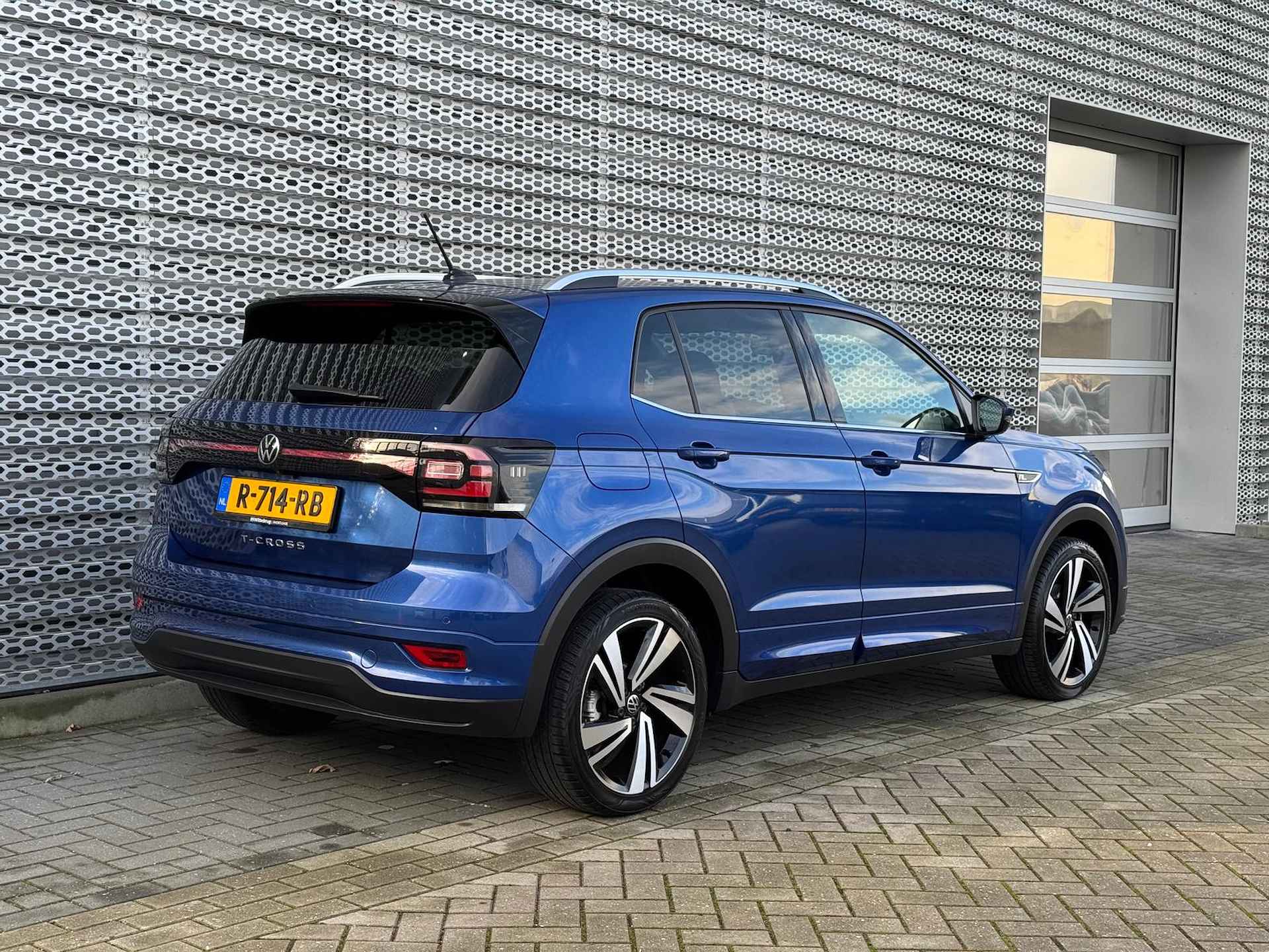 Volkswagen T-Cross 1.0 TSI 110PK R-Line / R-Line Interieur + Exterieur / Digitale Cockpit / 18" LMV / LED / Stoelverwarming - 8/29