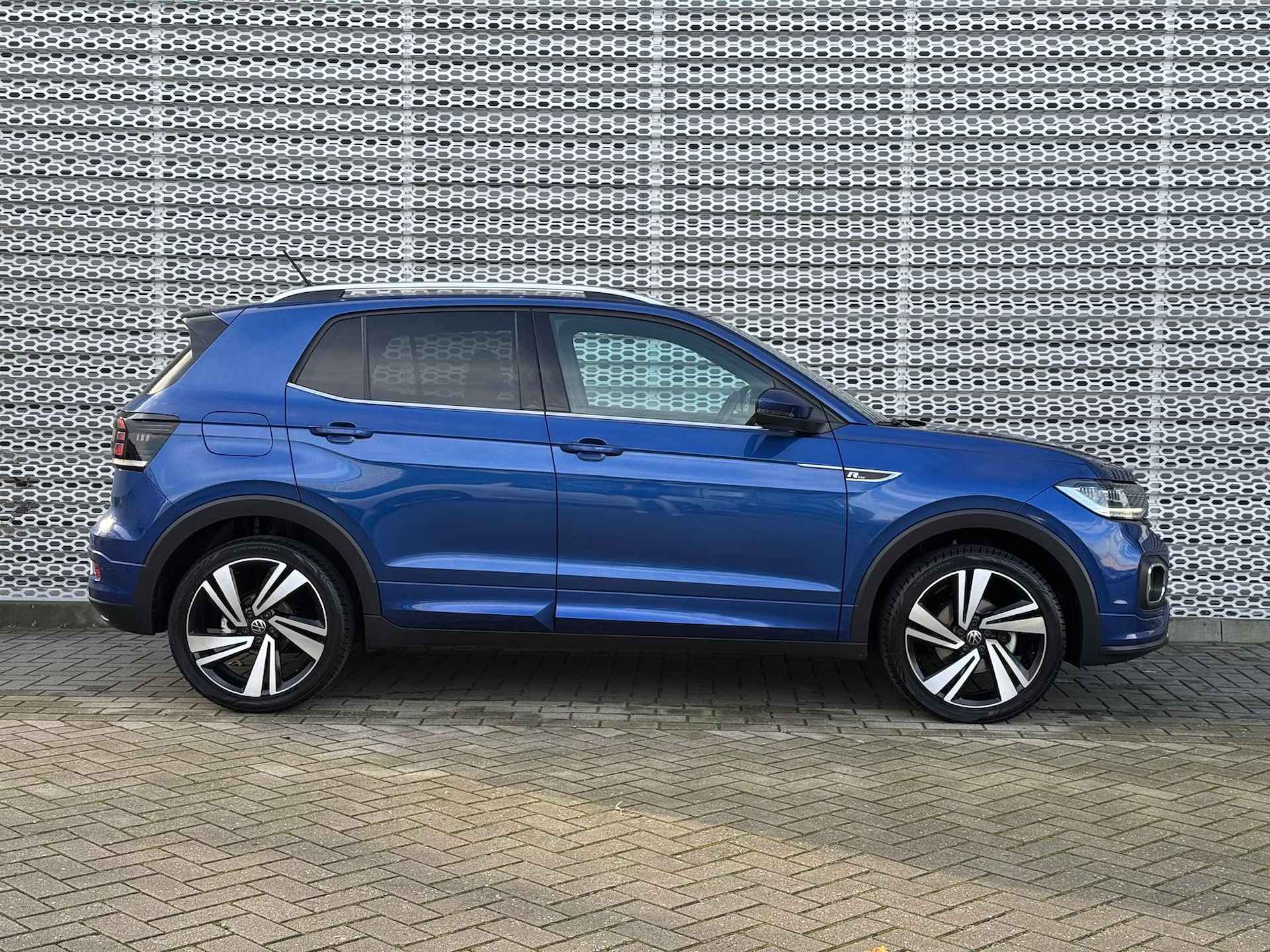 Volkswagen T-Cross 1.0 TSI 110PK R-Line / R-Line Interieur + Exterieur / Digitale Cockpit / 18" LMV / LED / Stoelverwarming - 9/29