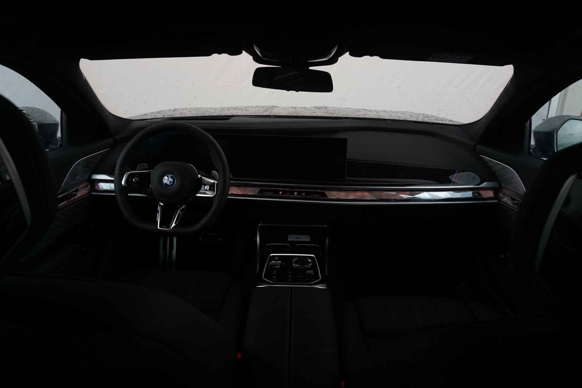 BMW 7 Serie Sedan 750e xDrive | M Sportpakket Pro | Innovation Pakket | Connosseur Pakket | Klima Akustik Pakket | Individual Interieur - 9/23