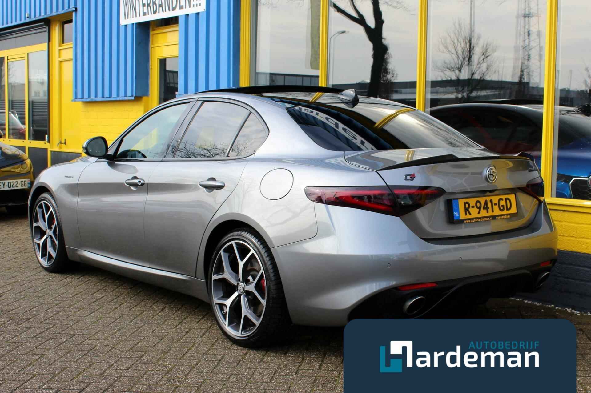 Alfa Romeo Giulia 2.0 T AWD Veloce Panorama H/K - 7/33