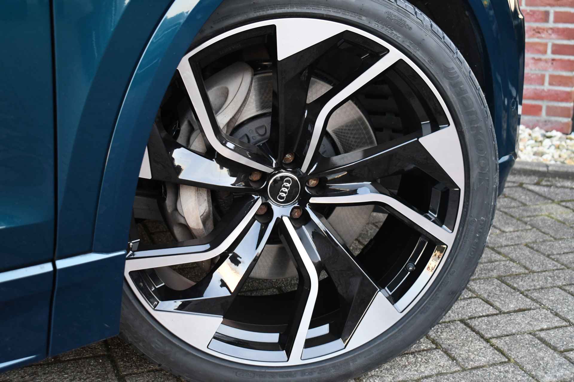 Audi Q8 55 TFSI e quattro S-Line S-zetels Pano 23inch Trekh B&O ACC Softclose - 9/86