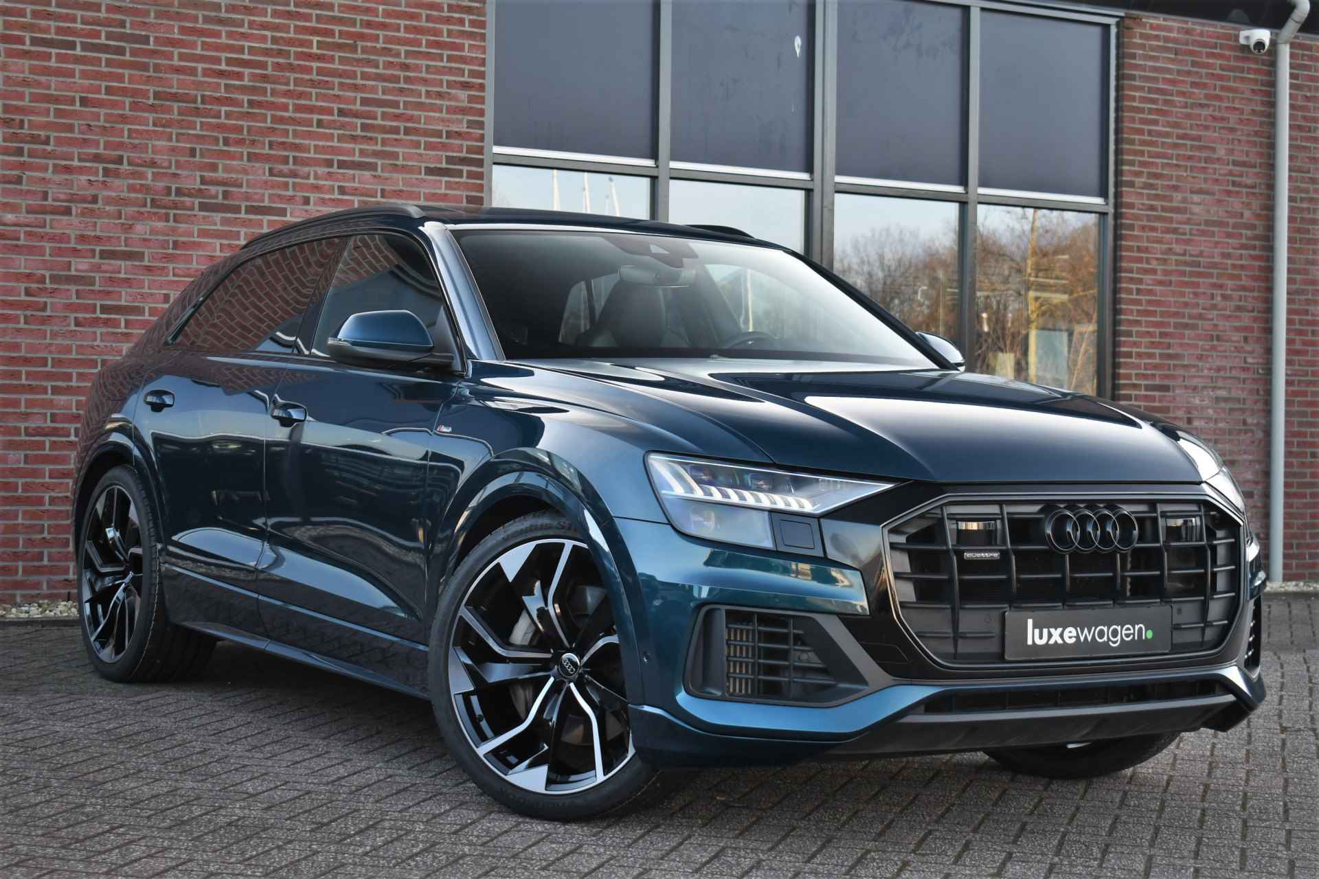 Audi Q8 55 TFSI e quattro S-Line S-zetels Pano 23inch Trekh B&O ACC Softclose - 19/86