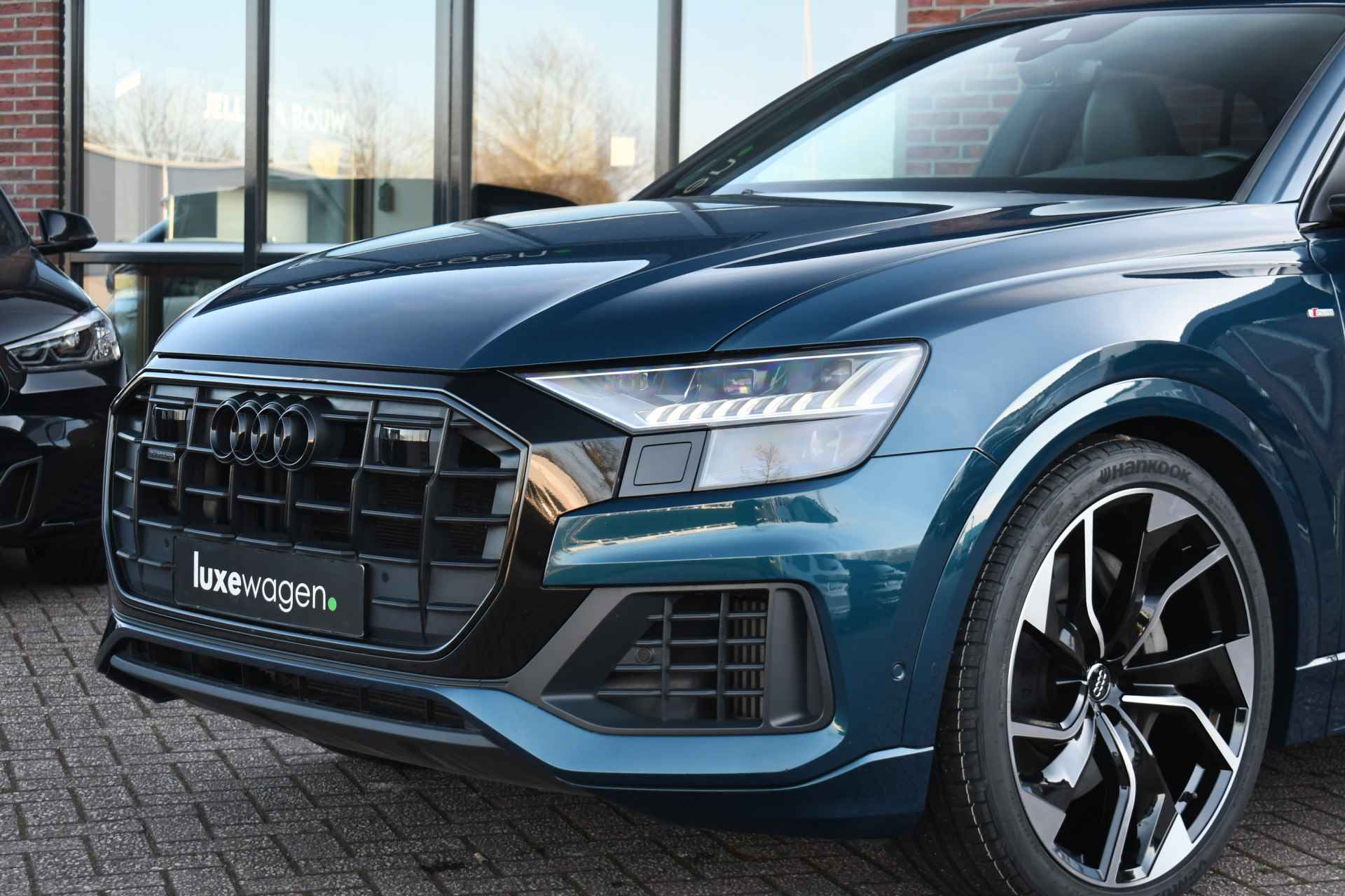 Audi Q8 55 TFSI e quattro S-Line S-zetels Pano 23inch Trekh B&O ACC Softclose - 21/86