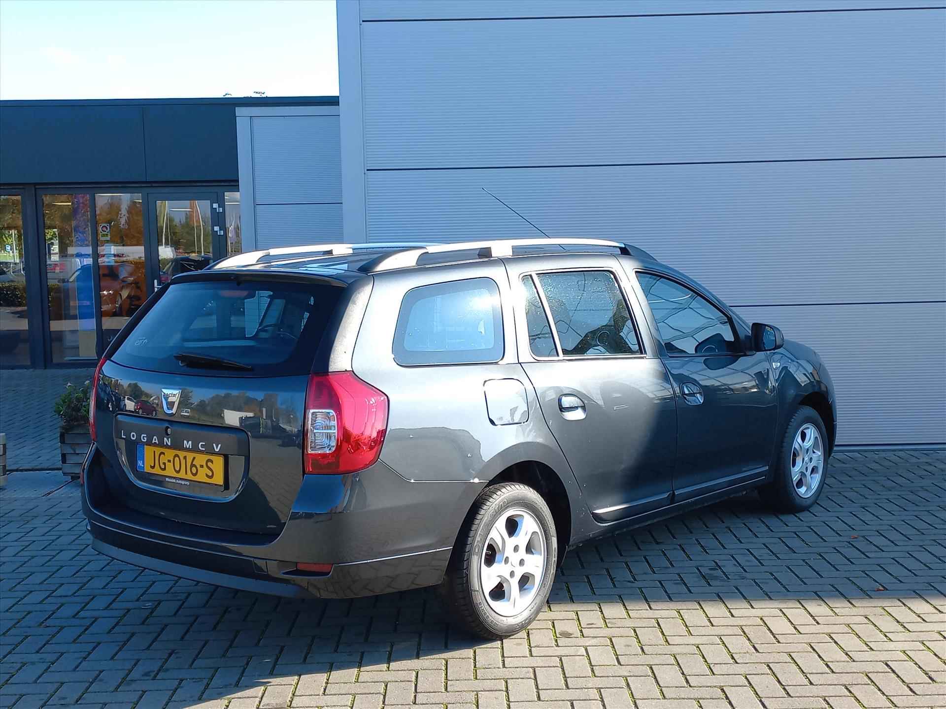 Dacia Logan 0.9 TCE 90pk MCV Automaat Lauréate | Airconditioning | Cruise Control | Lm velgen | Bluetooth - 4/31