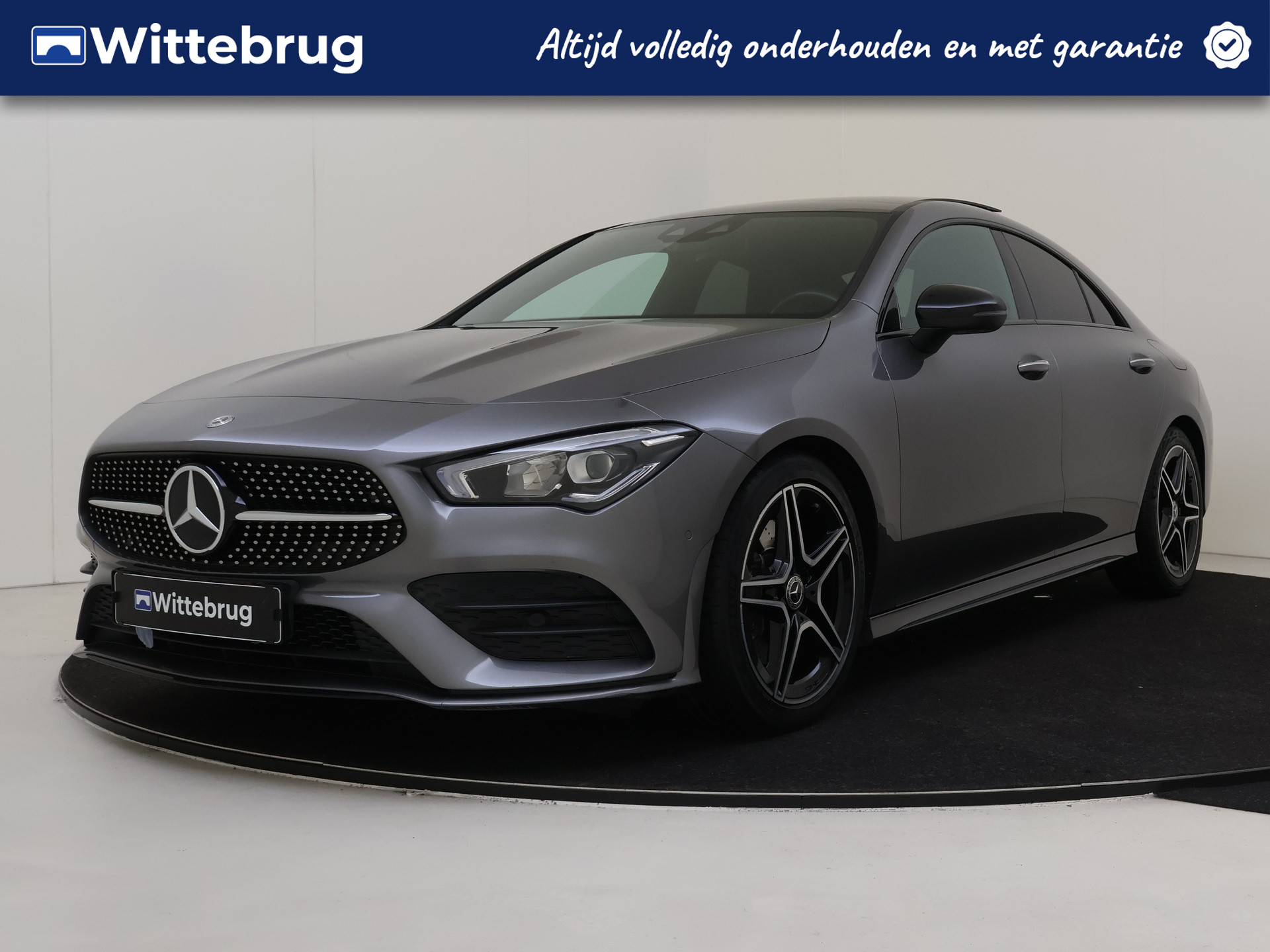 Mercedes-Benz CLA-Klasse 200 Business Solution AMG | Panoramadak | Camera | Widescreen