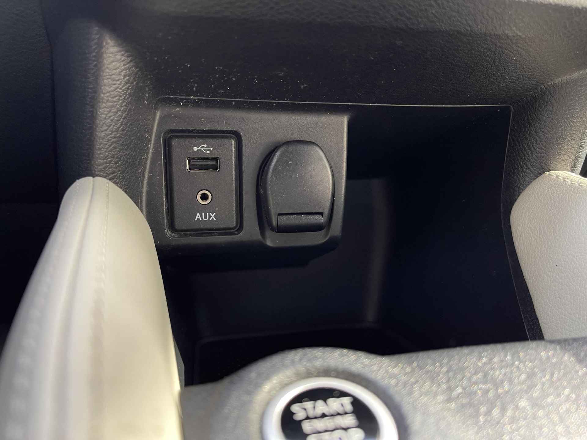 Nissan Micra 0.9 IG-T N-Way | Navigatie | Park. Sensor | Keyless Entry | Cruise & Climate Control | DAB | Rijklaarprijs! - 25/29