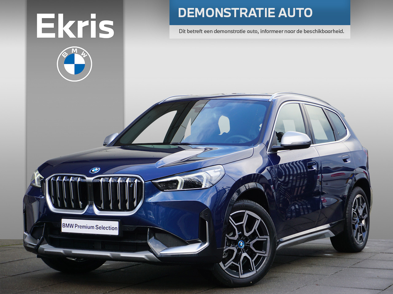 BMW iX1 xDrive30 X Line Premium Pack / Driving Assistant Plus / 19" LMV / Stuurwielverwarming