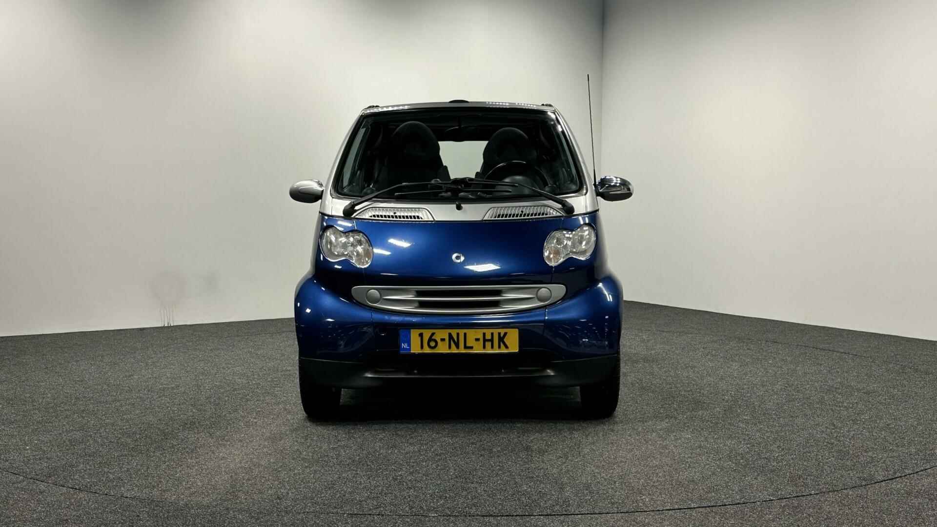 Smart cabrio cabrio & passion AUTOMAAT - 7/22