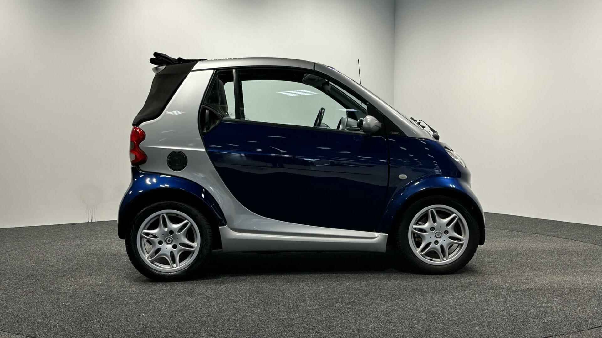 Smart cabrio cabrio & passion AUTOMAAT - 10/22