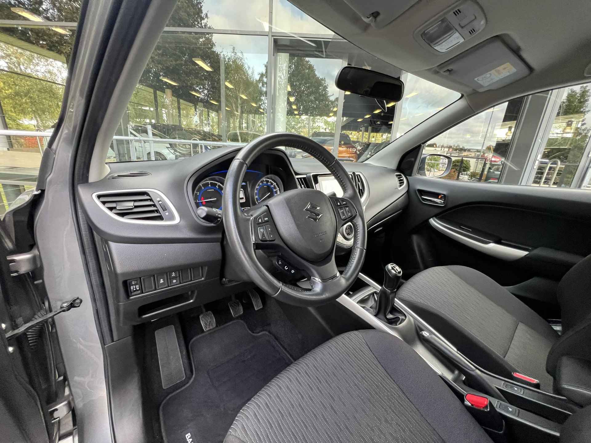 Suzuki Baleno 1.0 Boosterjet High Executive | Adaptive Cruise Control | Stoelverwarming | Navigatie - 19/31