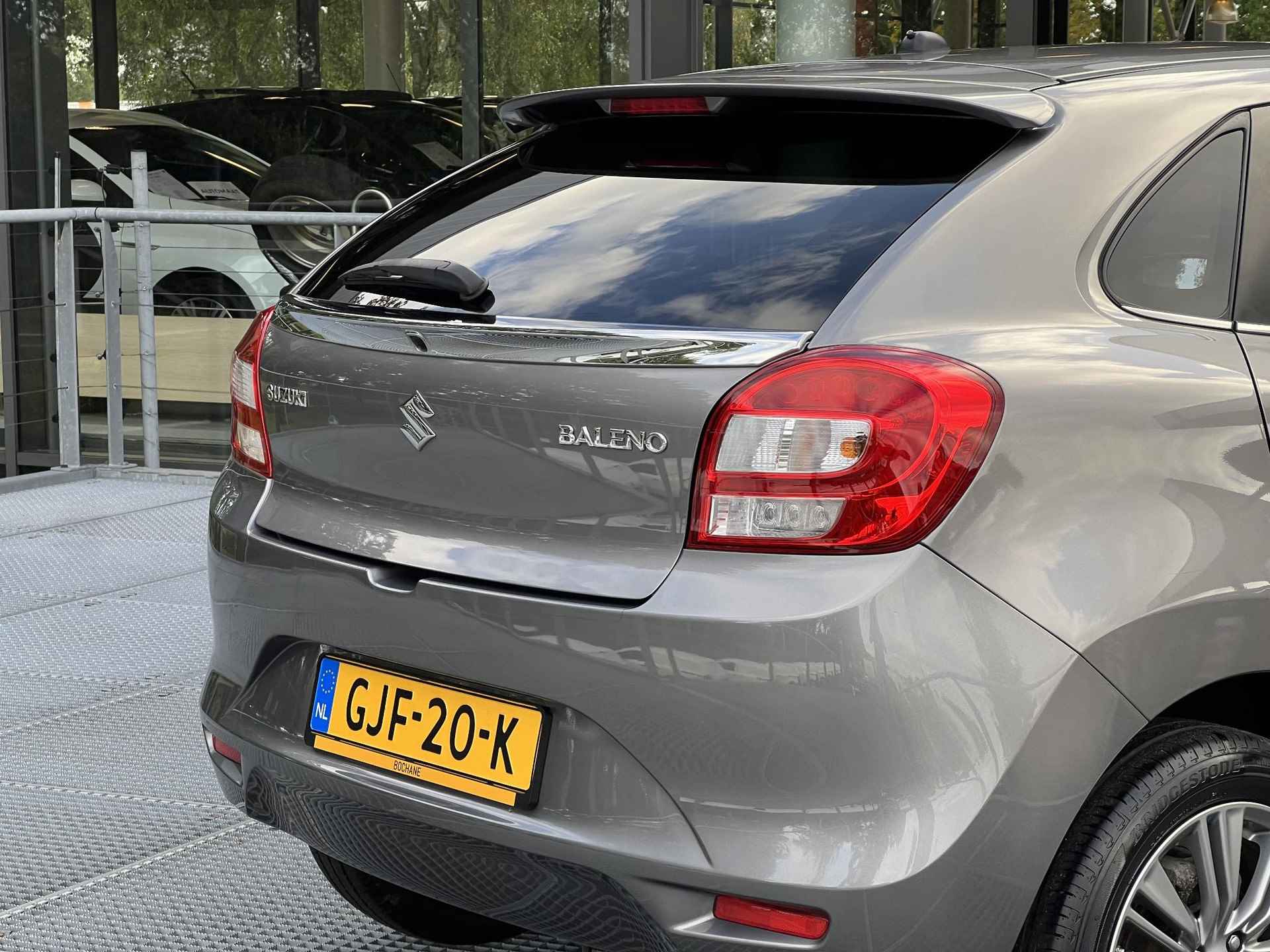 Suzuki Baleno 1.0 Boosterjet High Executive | Adaptive Cruise Control | Stoelverwarming | Navigatie - 30/31