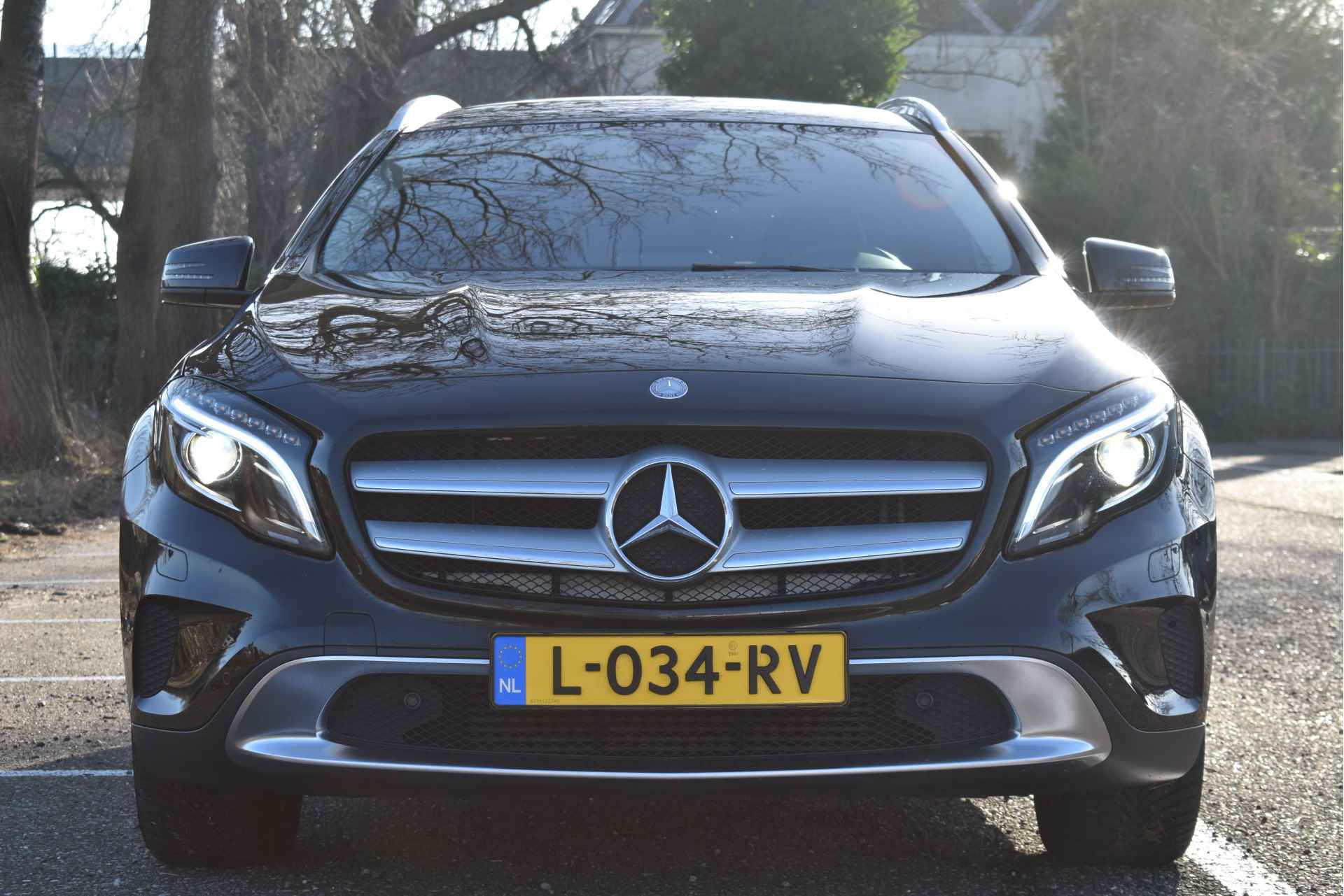 Mercedes-Benz GLA 180 | Camera | Allweather | Stoelverw | Navi | Cruise Control | LED | LM-Velgen - 6/63