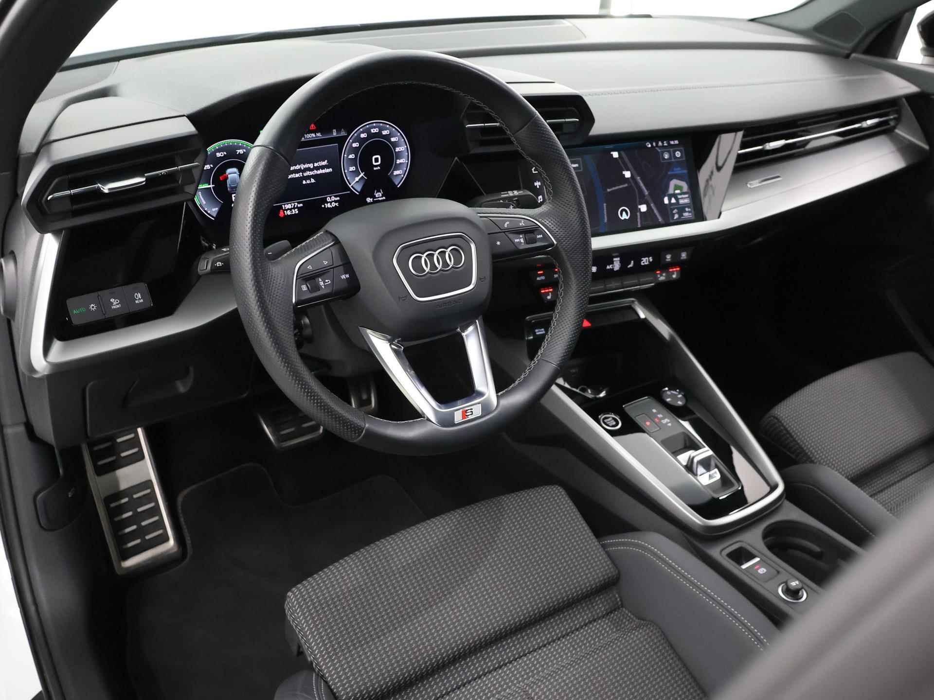 Audi A3 Sportback 40 TFSI S-line E Edition | Phev | Panoramadak | Virtual Cockpit | Navigatie | Adaptieve Cruise Control | Apple Carplay / Android Auto | Stoelverwarming | - 8/51