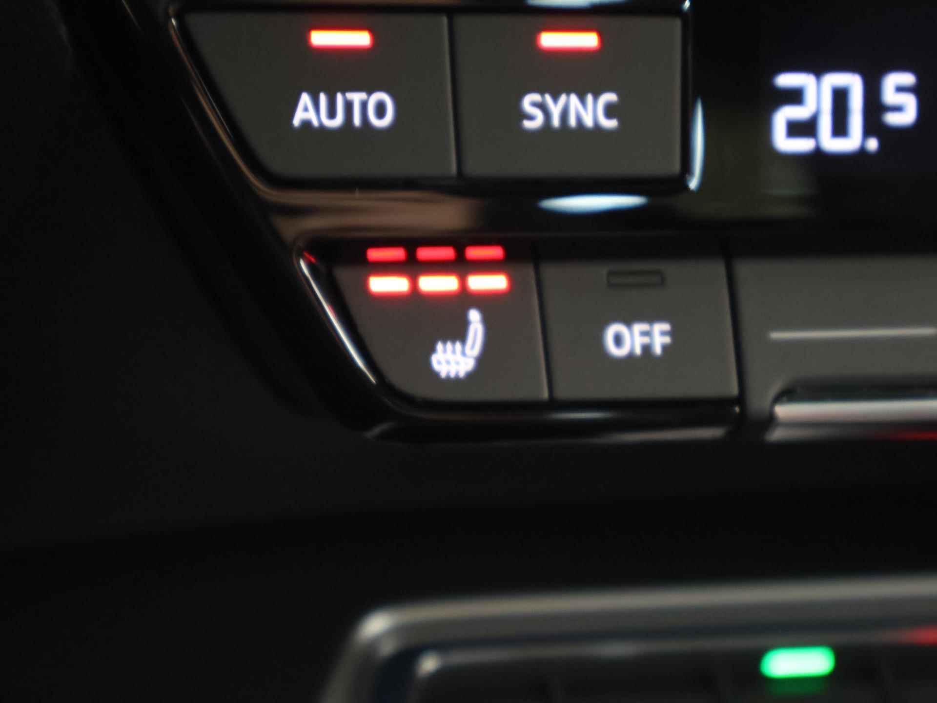Audi A3 Sportback 40 TFSI S-line E Edition | Phev | Panoramadak | Virtual Cockpit | Navigatie | Adaptieve Cruise Control | Apple Carplay / Android Auto | Stoelverwarming | - 27/51