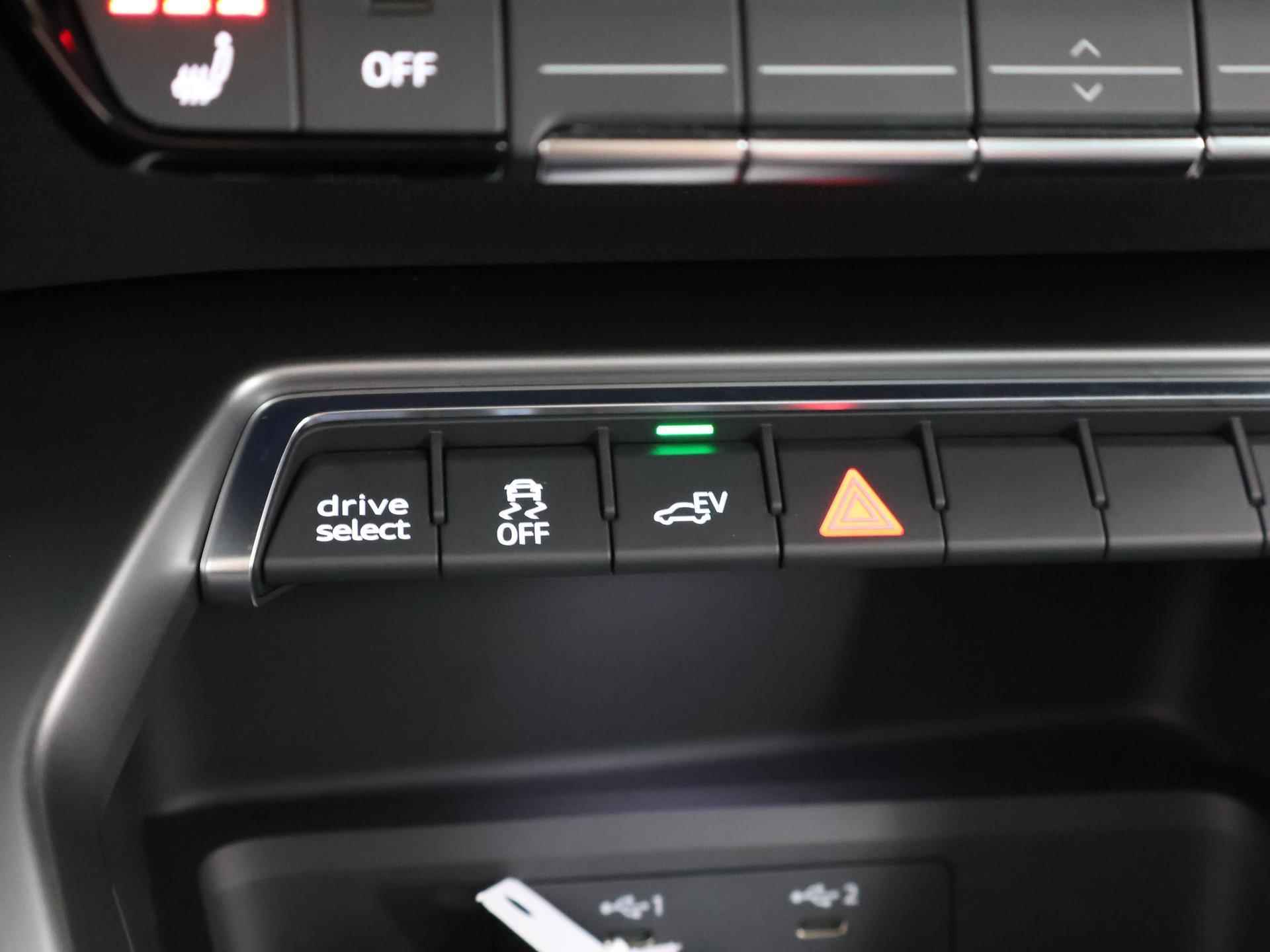 Audi A3 Sportback 40 TFSI S-line E Edition | Phev | Panoramadak | Virtual Cockpit | Navigatie | Adaptieve Cruise Control | Apple Carplay / Android Auto | Stoelverwarming | - 28/51