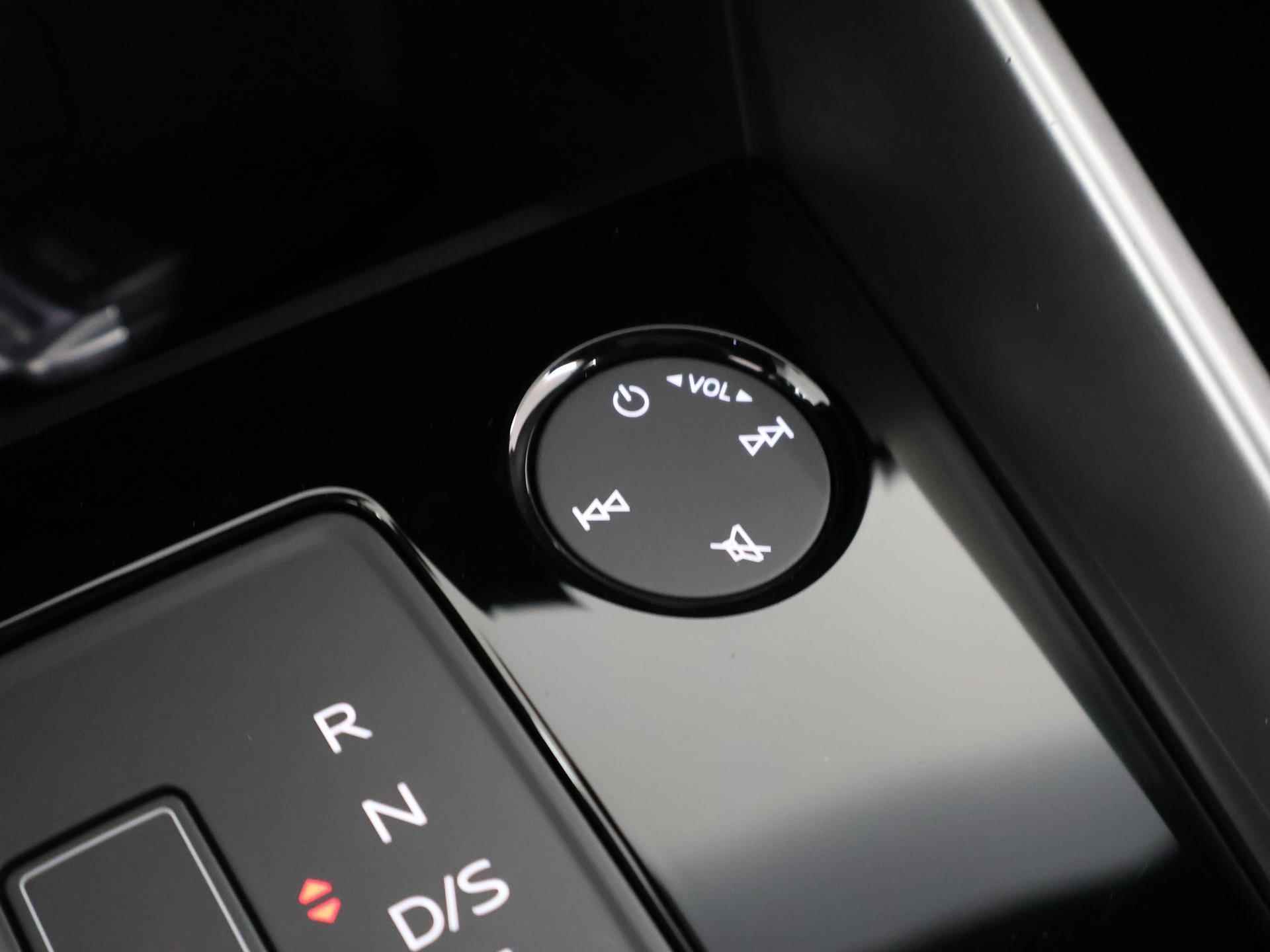 Audi A3 Sportback 40 TFSI S-line E Edition | Phev | Panoramadak | Virtual Cockpit | Navigatie | Adaptieve Cruise Control | Apple Carplay / Android Auto | Stoelverwarming | - 30/51