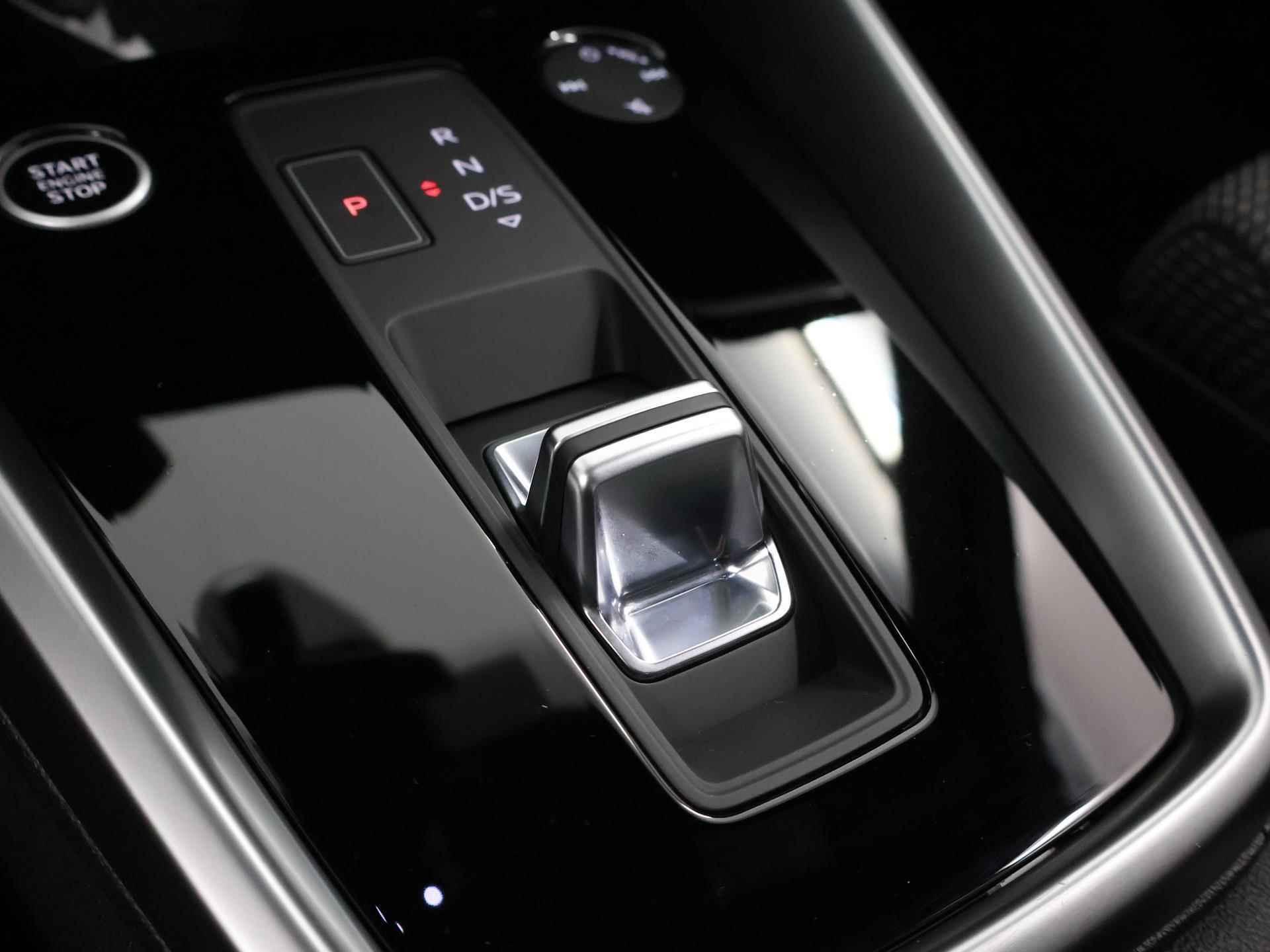Audi A3 Sportback 40 TFSI S-line E Edition | Phev | Panoramadak | Virtual Cockpit | Navigatie | Adaptieve Cruise Control | Apple Carplay / Android Auto | Stoelverwarming | - 32/51