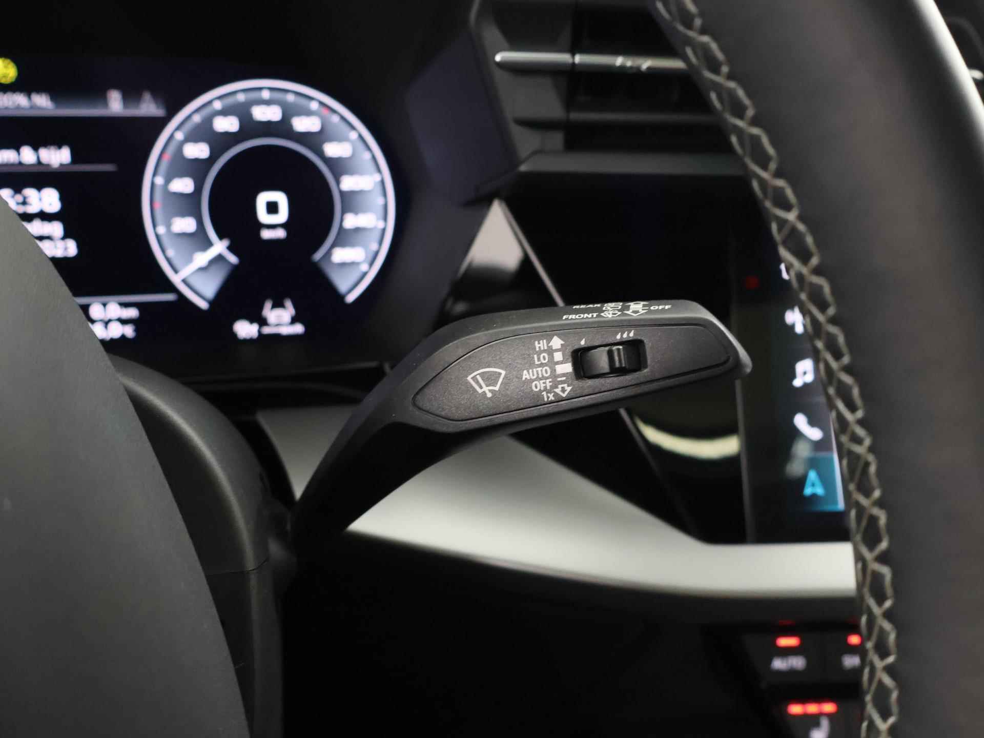 Audi A3 Sportback 40 TFSI S-line E Edition | Phev | Panoramadak | Virtual Cockpit | Navigatie | Adaptieve Cruise Control | Apple Carplay / Android Auto | Stoelverwarming | - 37/51