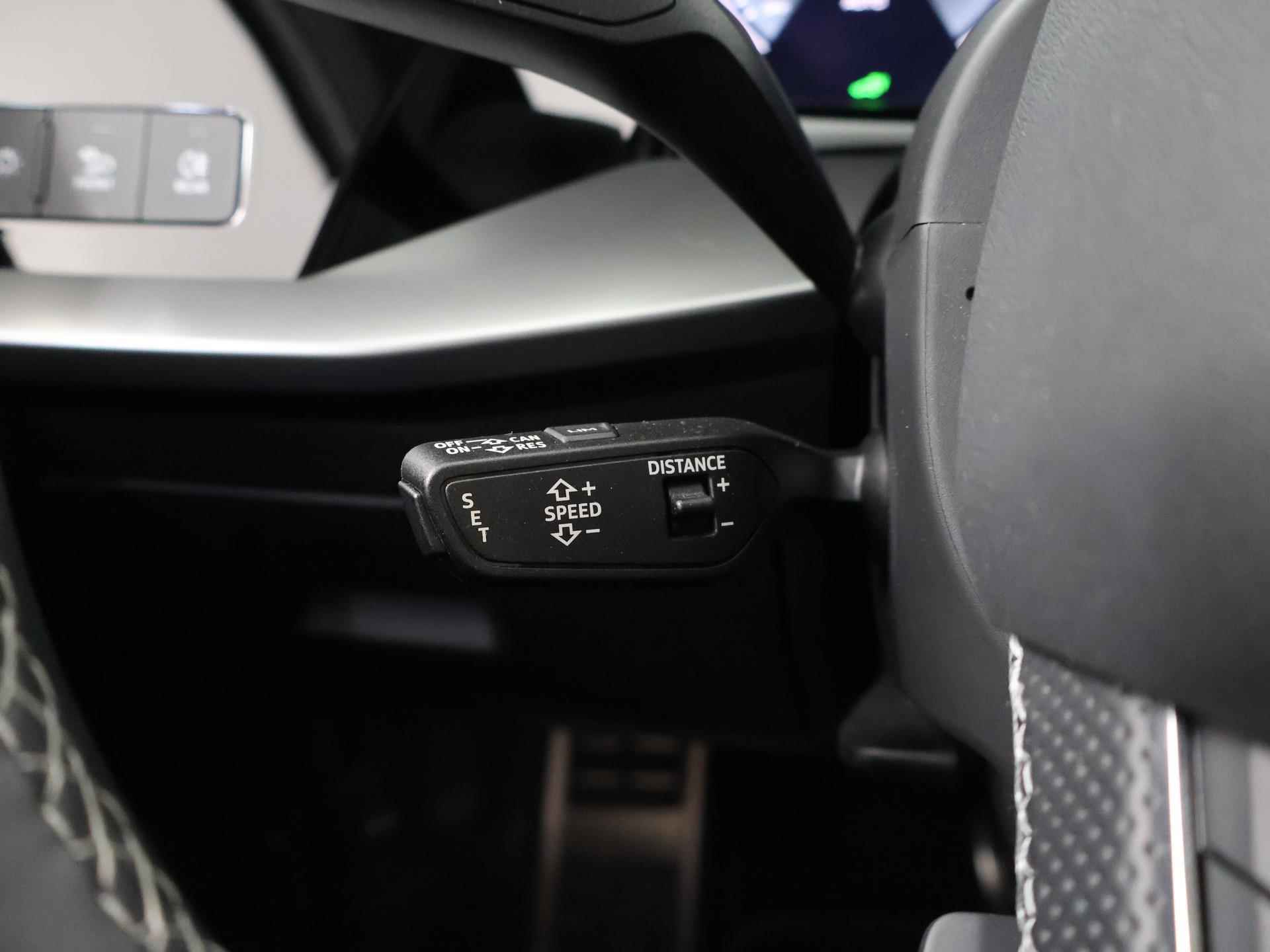 Audi A3 Sportback 40 TFSI S-line E Edition | Phev | Panoramadak | Virtual Cockpit | Navigatie | Adaptieve Cruise Control | Apple Carplay / Android Auto | Stoelverwarming | - 40/51