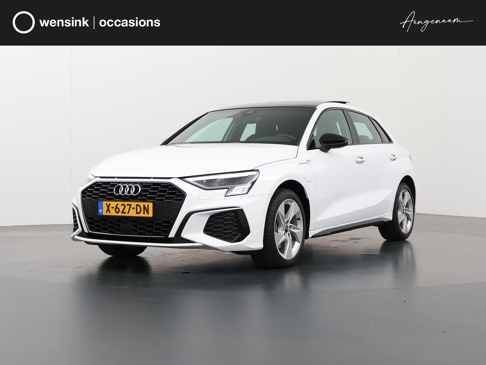 Audi A3 Sportback 40 TFSI S-line E Edition | Phev | Panoramadak | Virtual Cockpit | Navigatie | Adaptieve Cruise Control | Apple Carplay / Android Auto | Stoelverwarming | bij viaBOVAG.nl