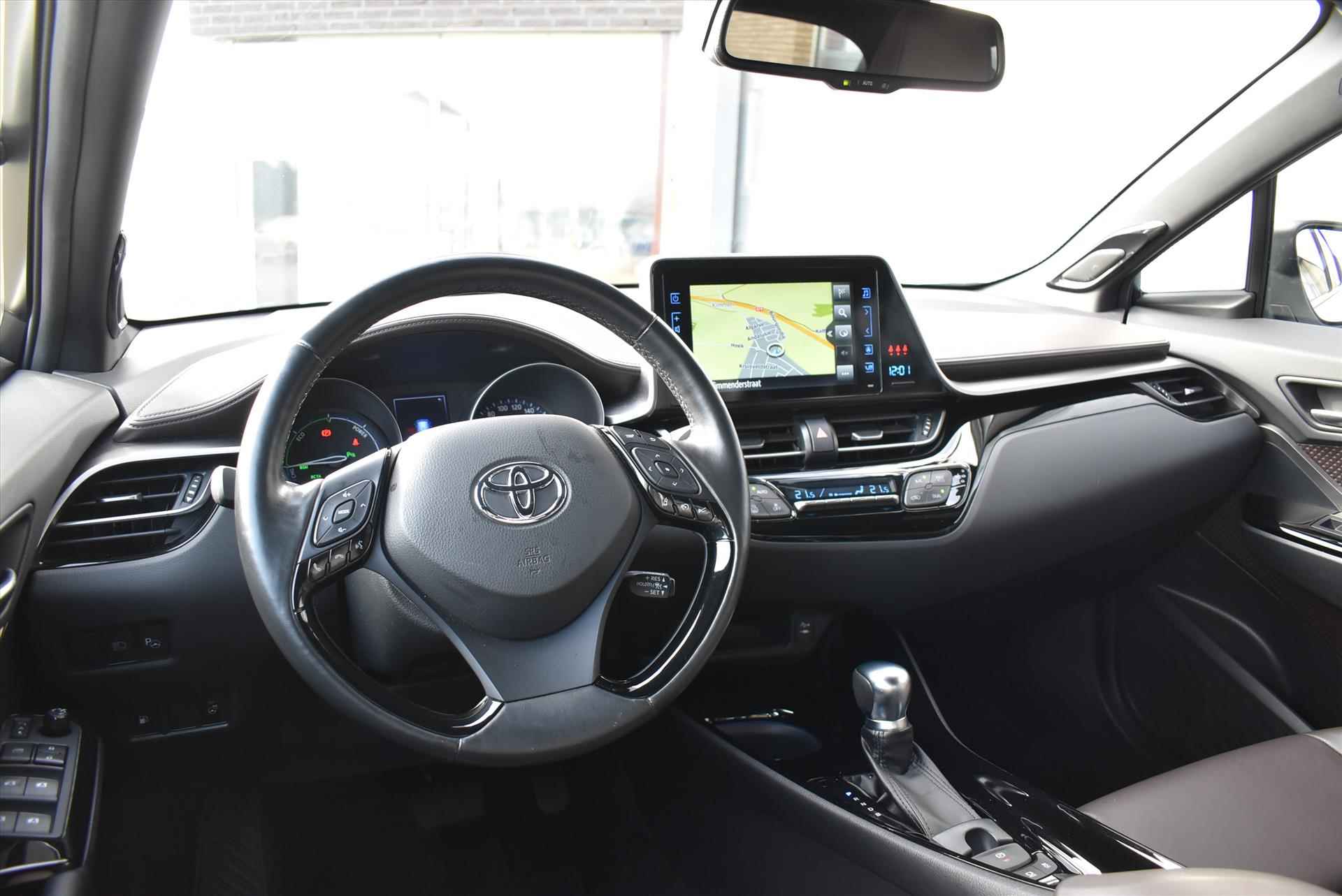 TOYOTA C-Hr 1.8 Hybrid 122pk CVT Executive - 22/44